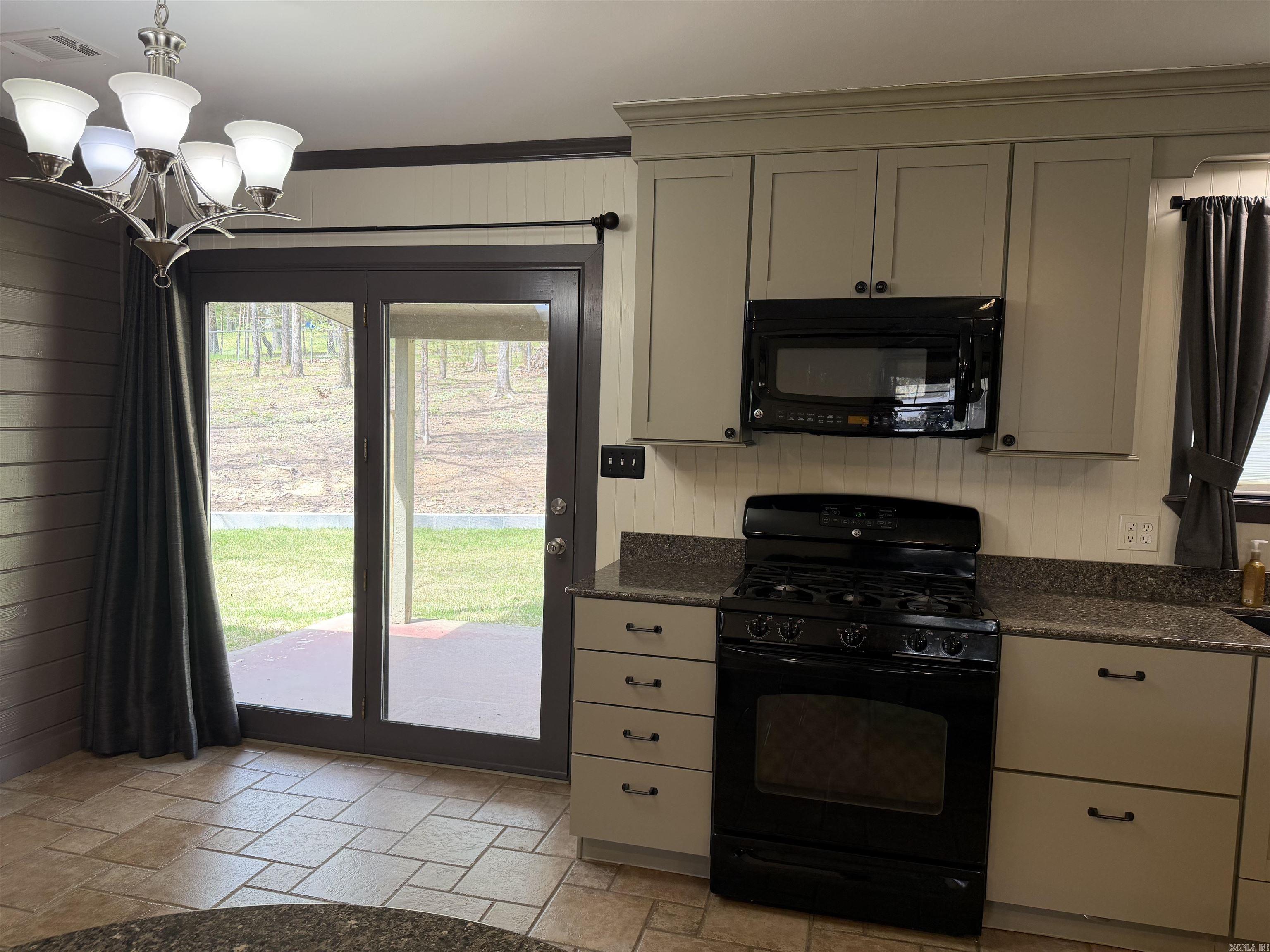 6 Cottontail  Conway, AR