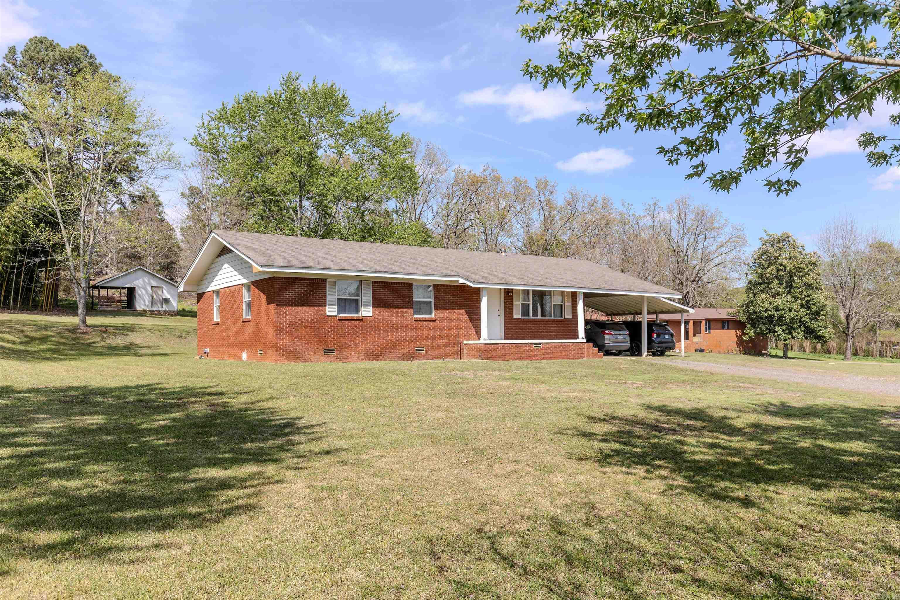 3566  Highway 60 W  Perryville, AR