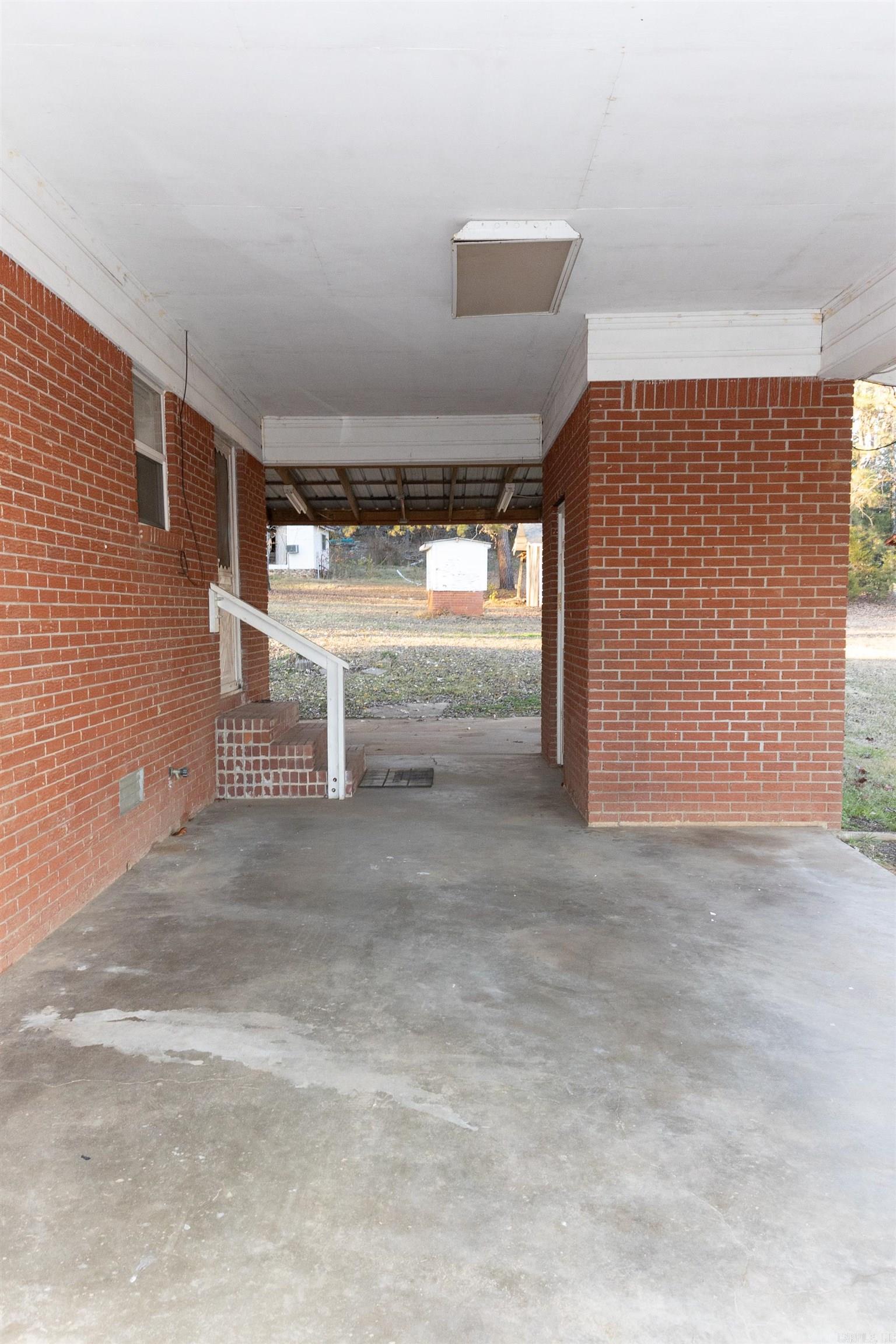 3566 Highway 60 W  Perryville, AR