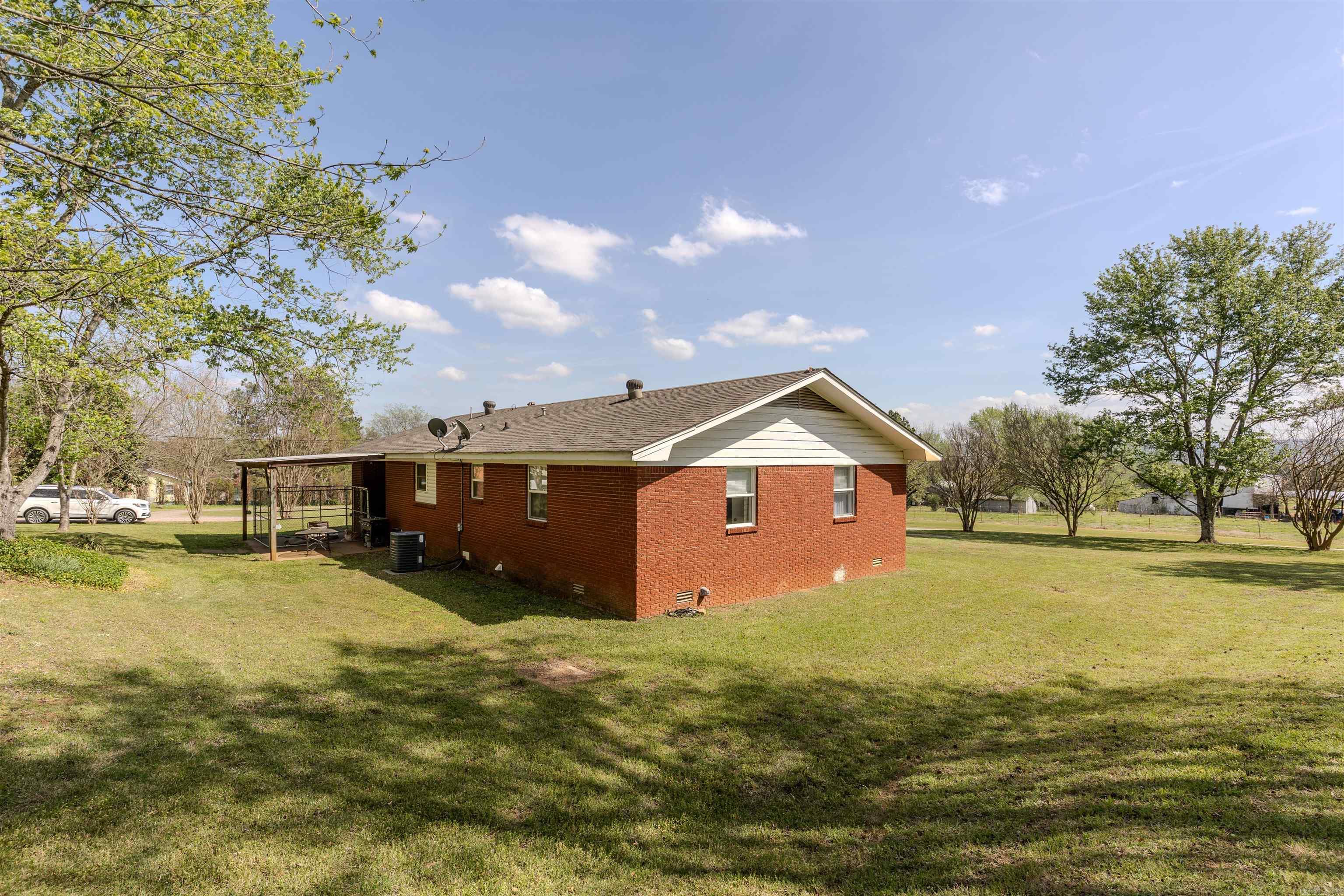 3566 Highway 60 W  Perryville, AR