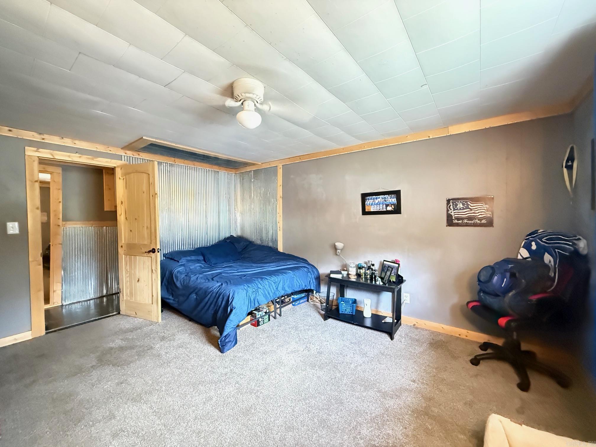 847 Highway 16E  Clinton, AR