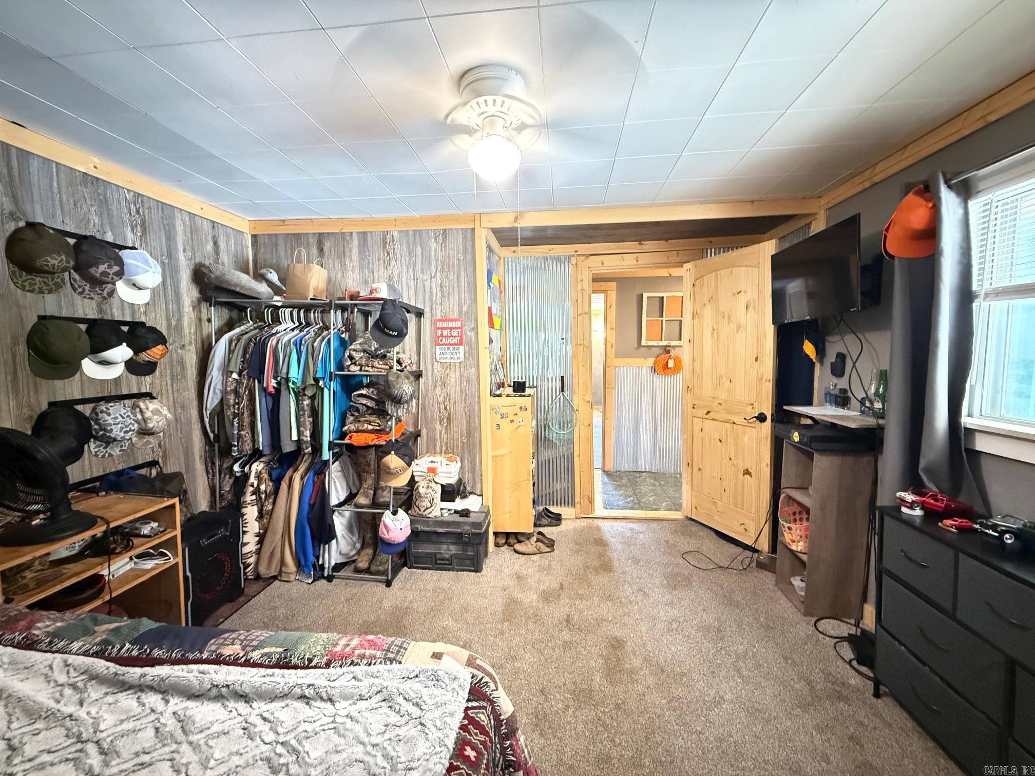 847 Highway 16E  Clinton, AR