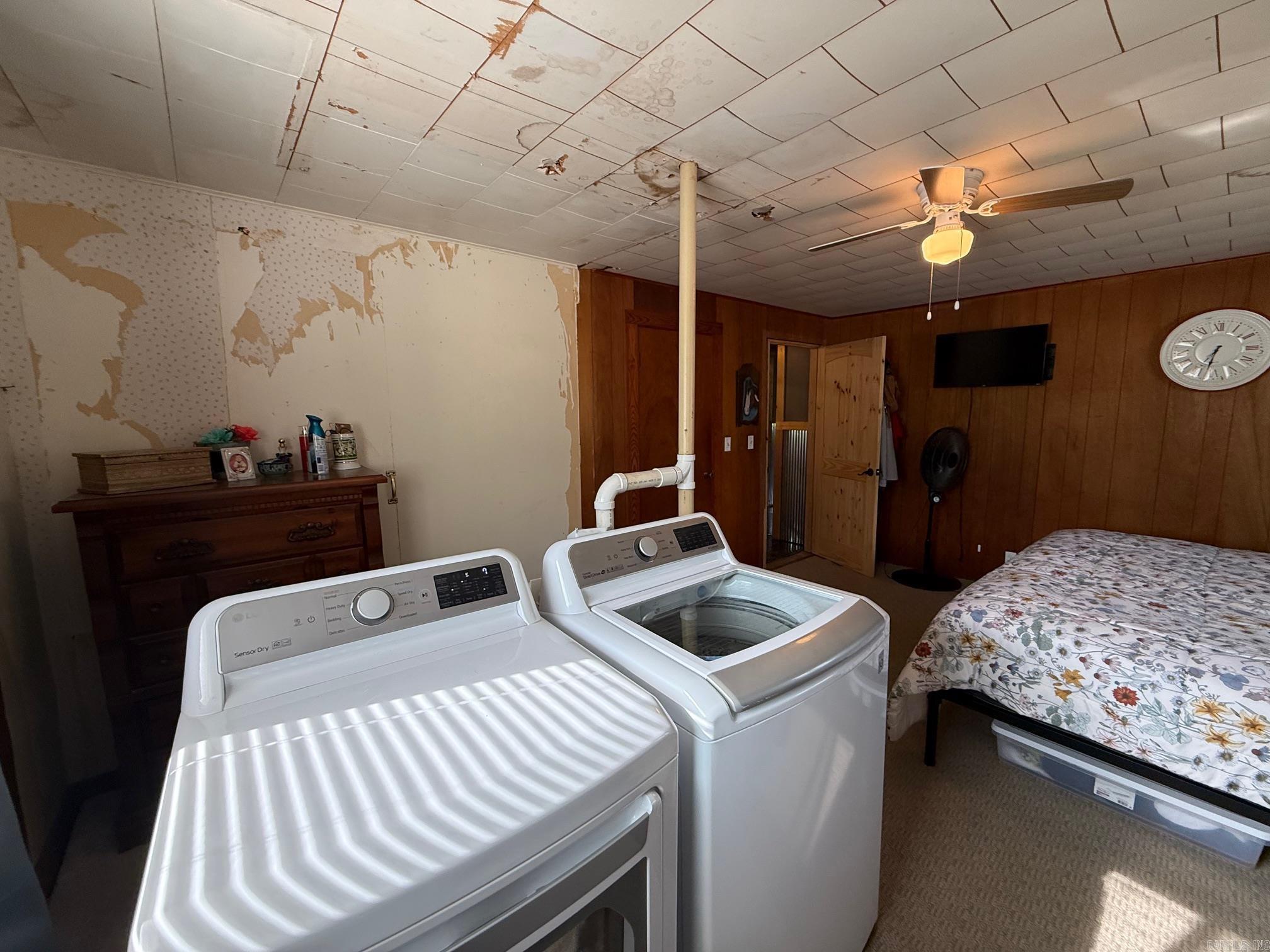 847 Highway 16E  Clinton, AR