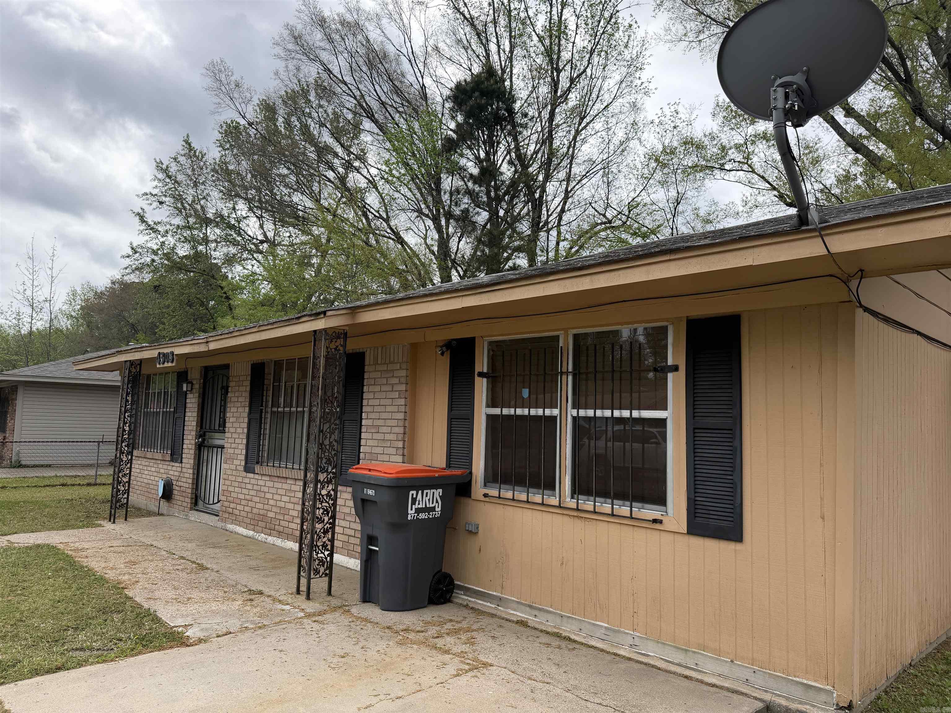 3803 W 17th  Pine Bluff, AR