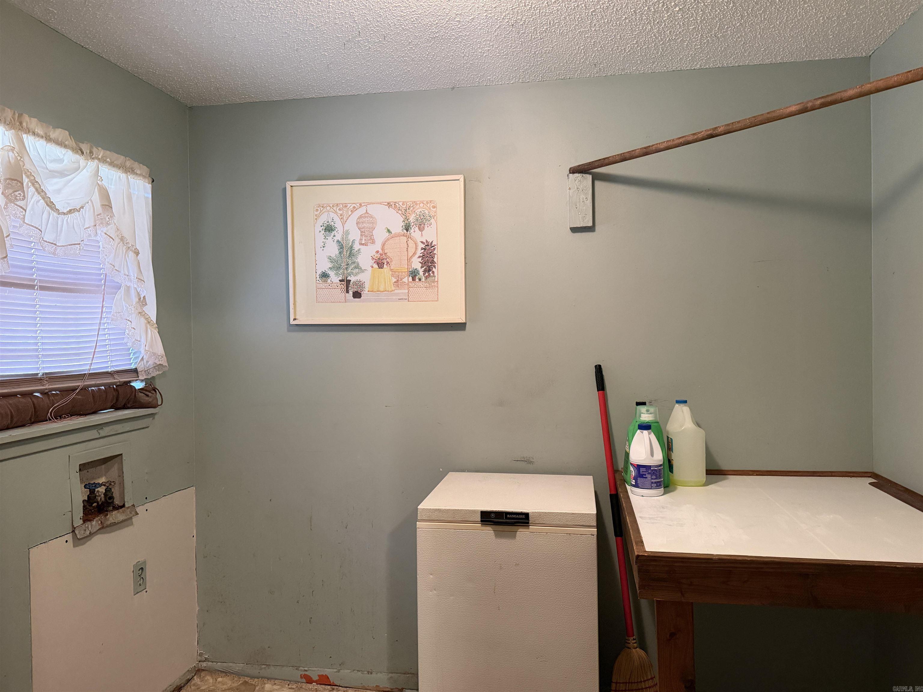 3803 W 17th  Pine Bluff, AR