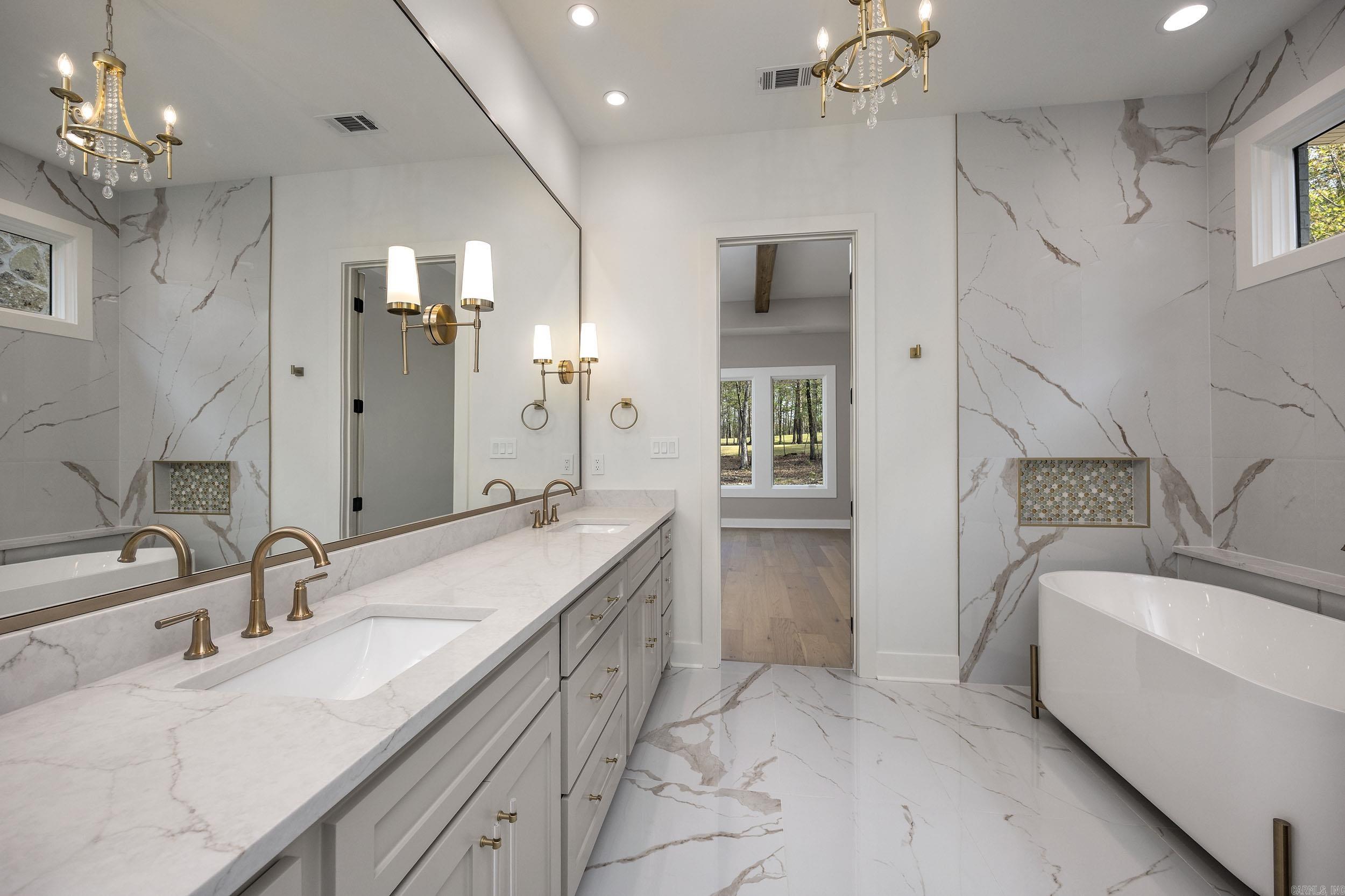 46 Miramont  Little Rock, AR