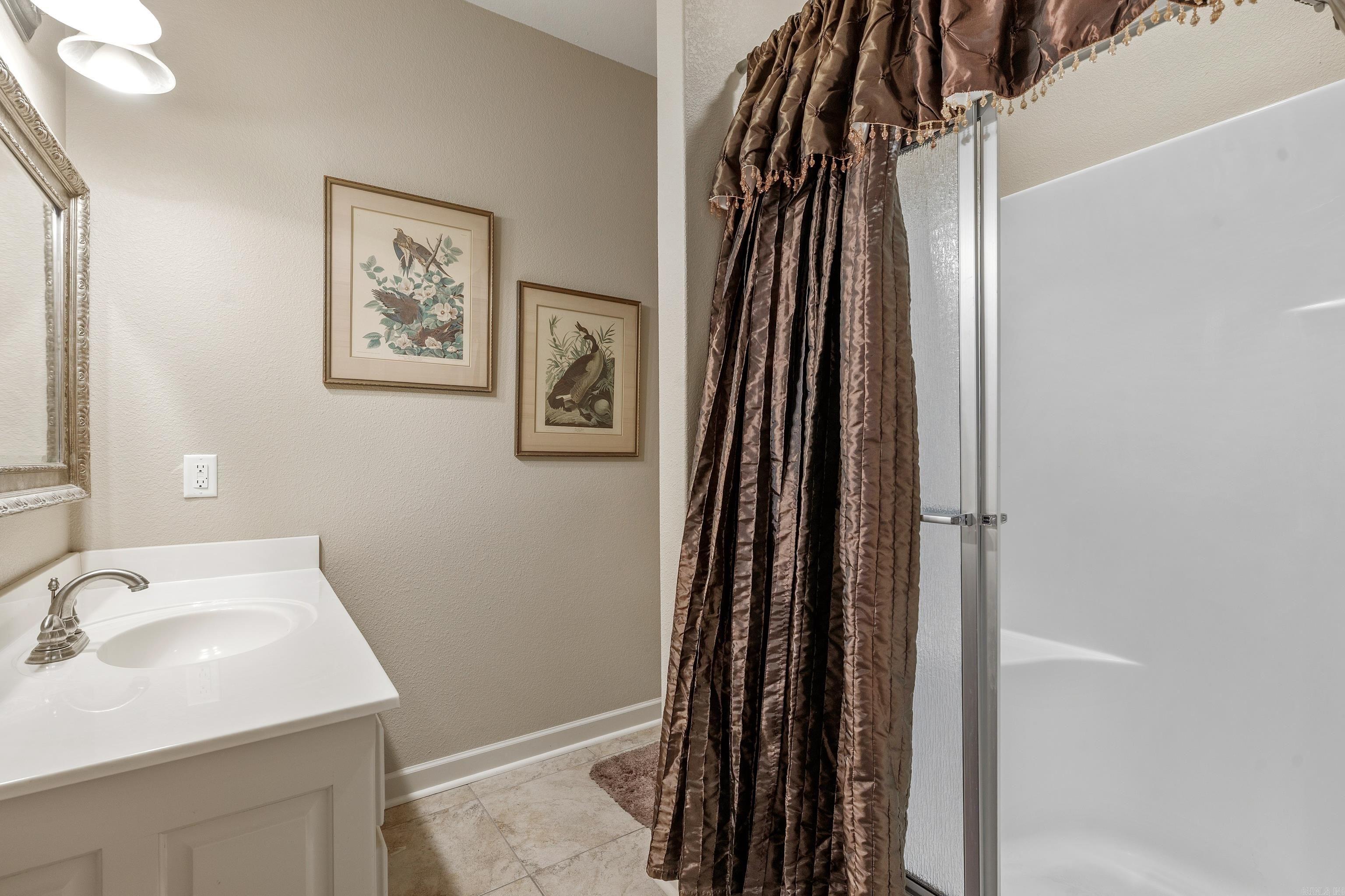 225 Lookout B2 Hot Springs, AR