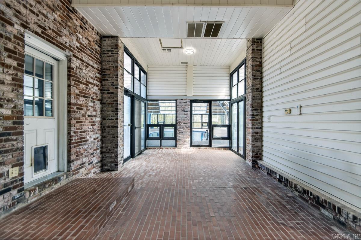 21718 Peach Tree Lane  Hensley, AR