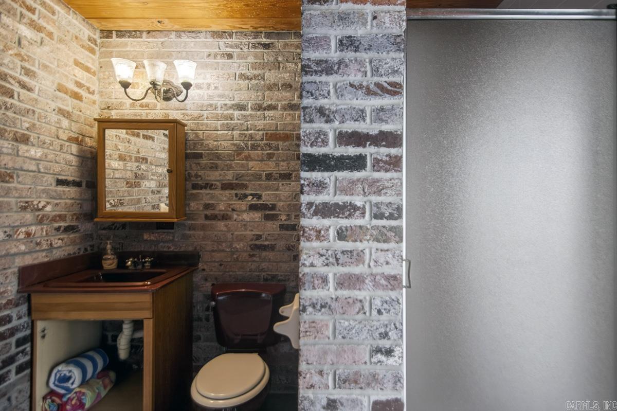 21718 Peach Tree Lane  Hensley, AR