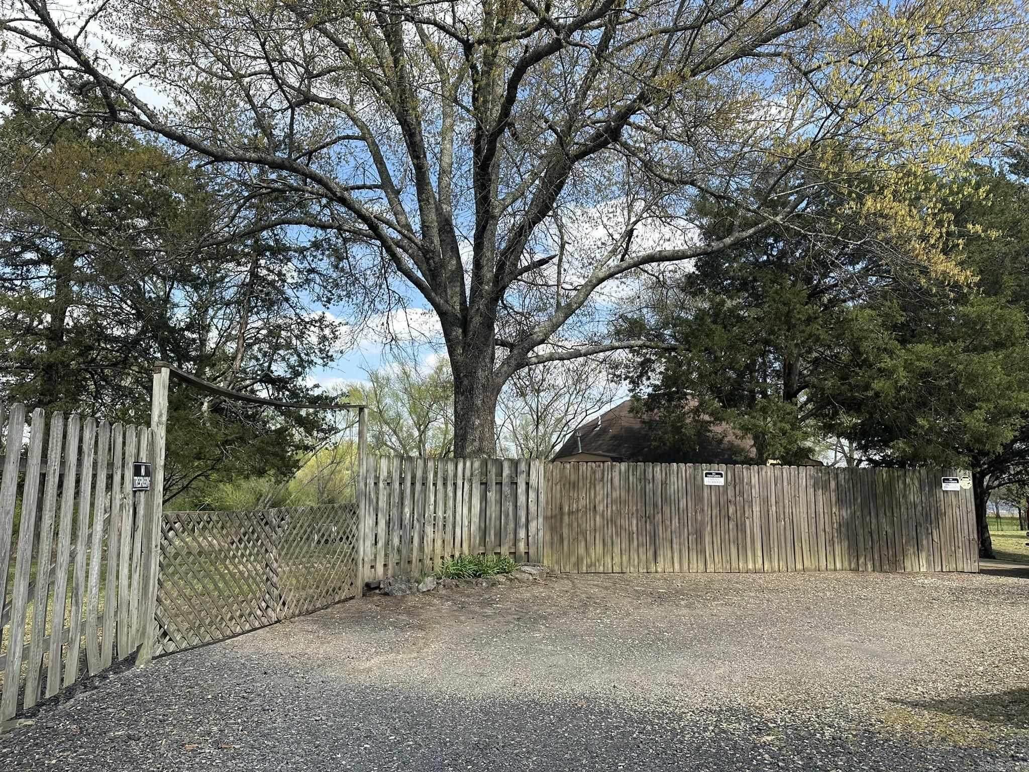 111 Polk Road 89  Mena, AR