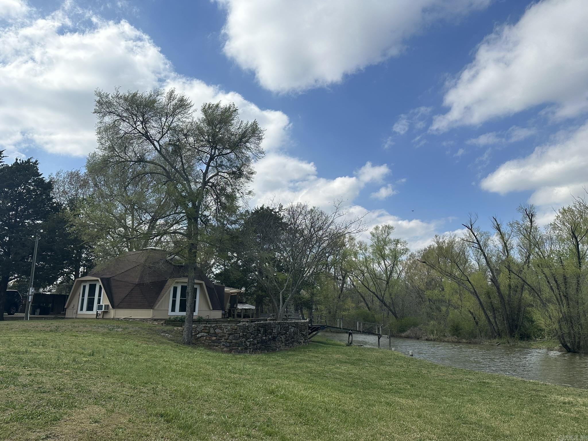 111 Polk Road 89  Mena, AR