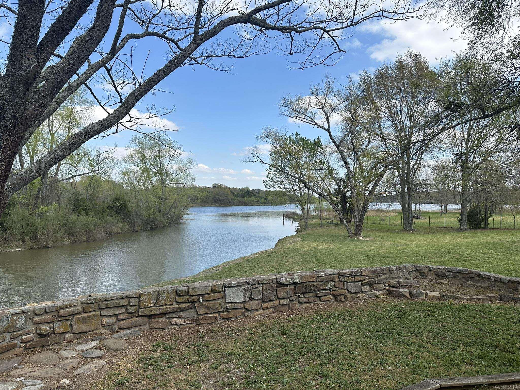 111 Polk Road 89  Mena, AR