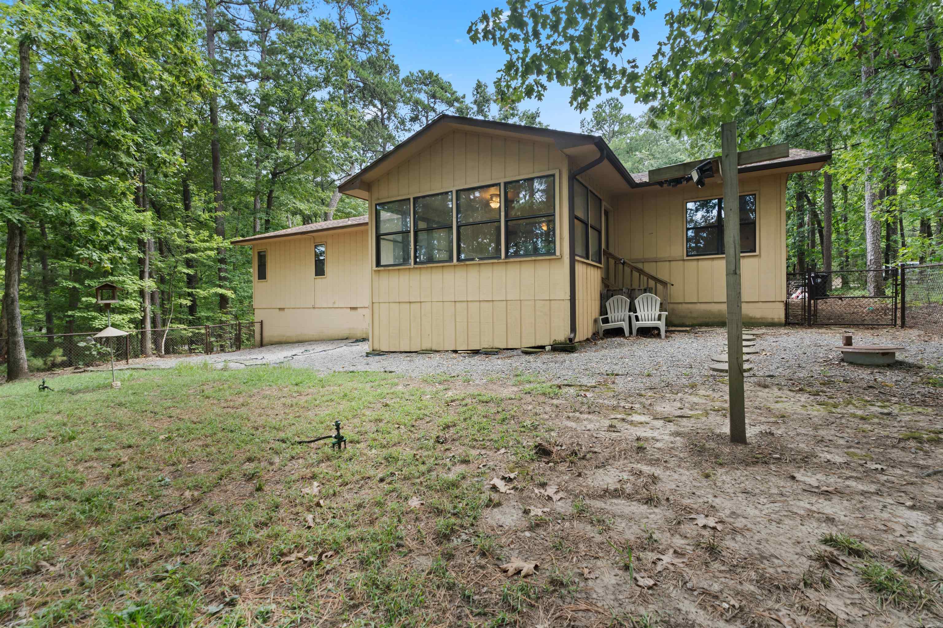 15 Del Camino  Hot Springs Village, AR