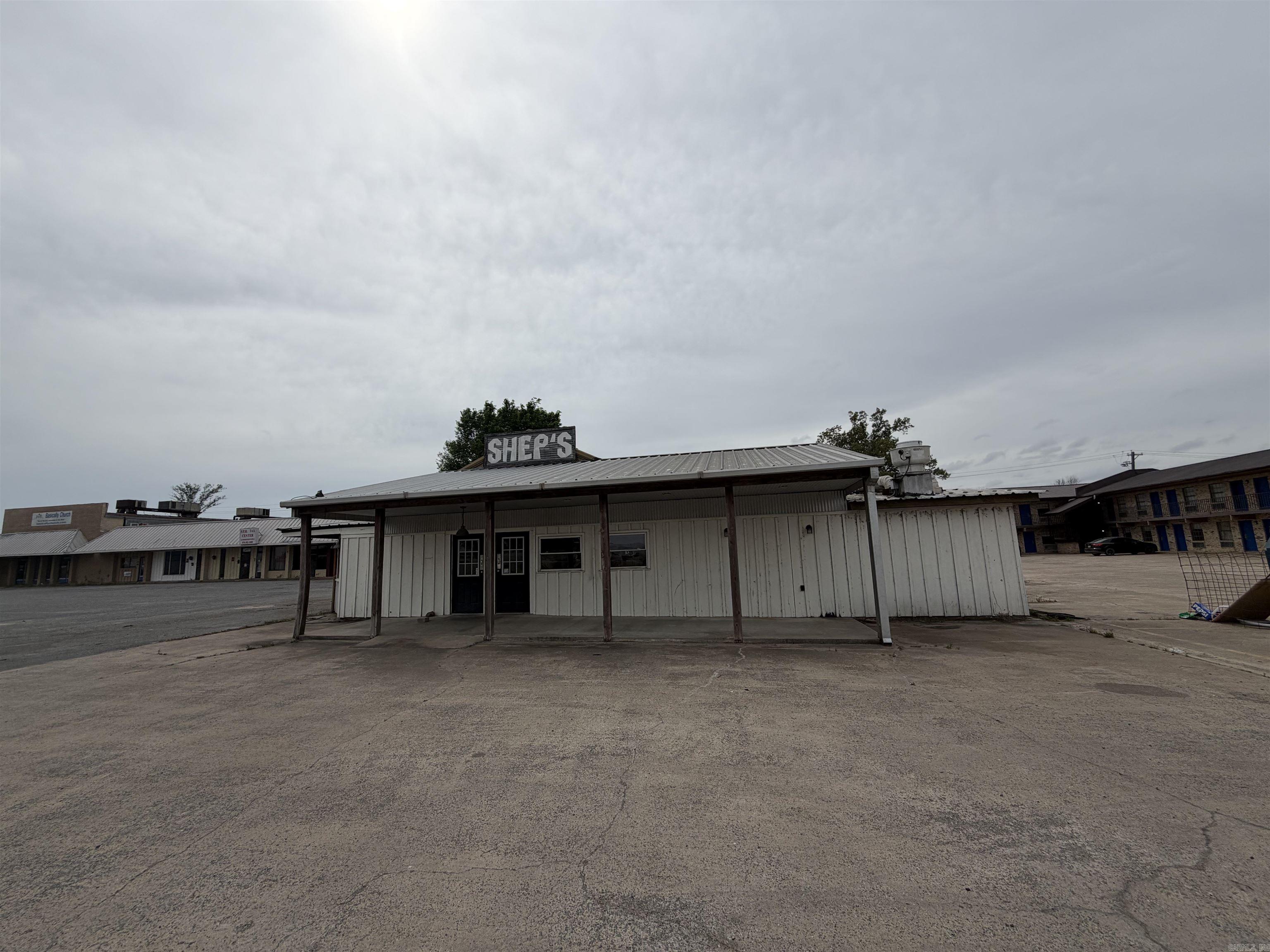 732 S HWY 65  Dumas, AR