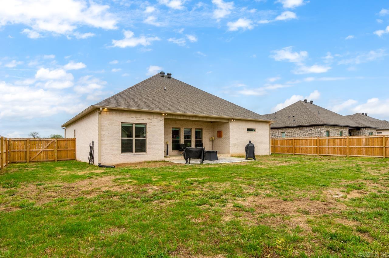 25 Dandelion  Greenbrier, AR