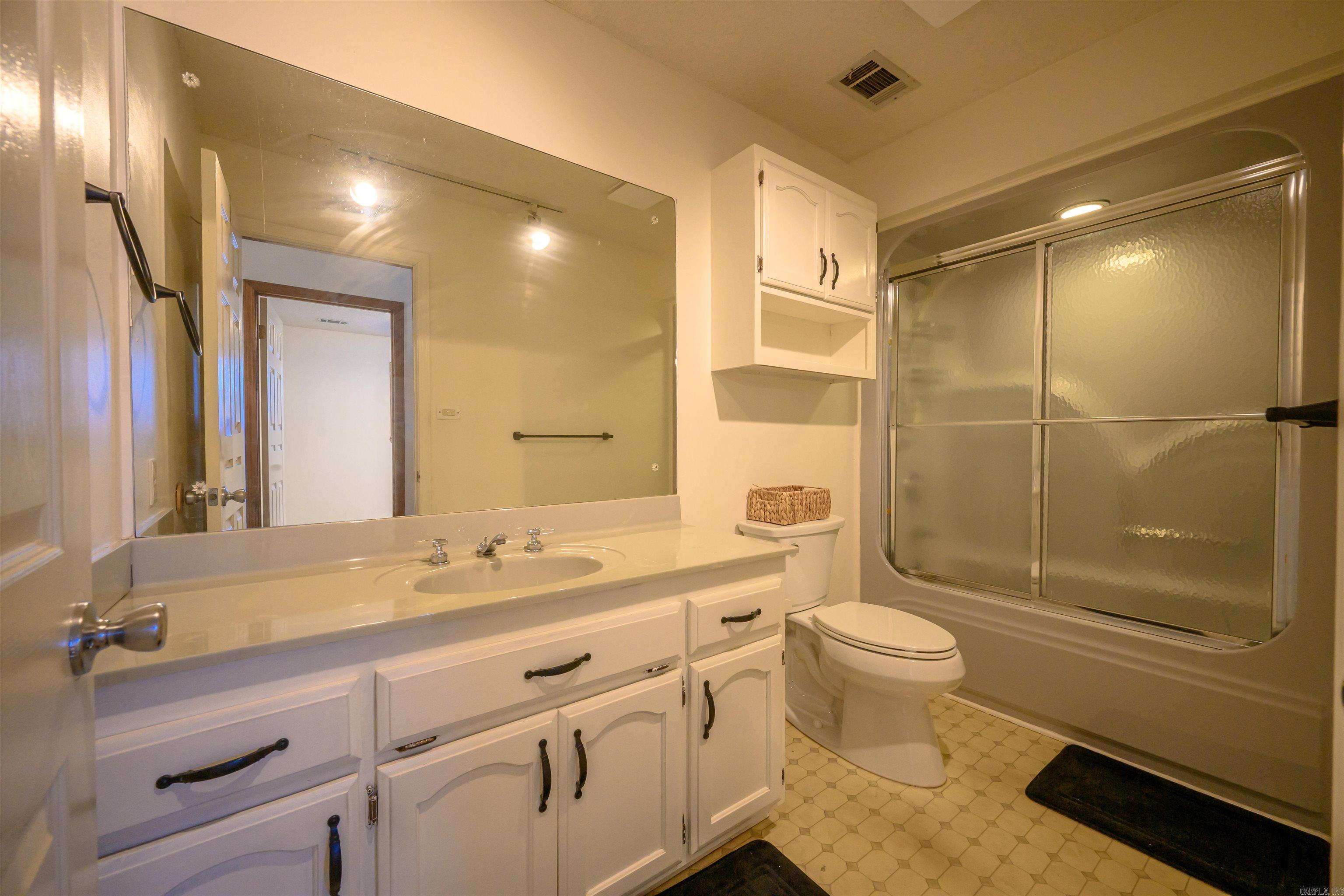 19 White Oak Circle  Searcy, AR