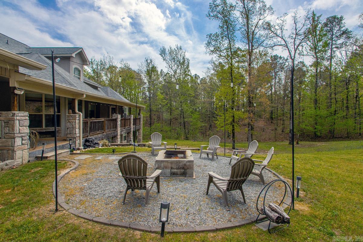 2711 Johnson Ln  Benton, AR