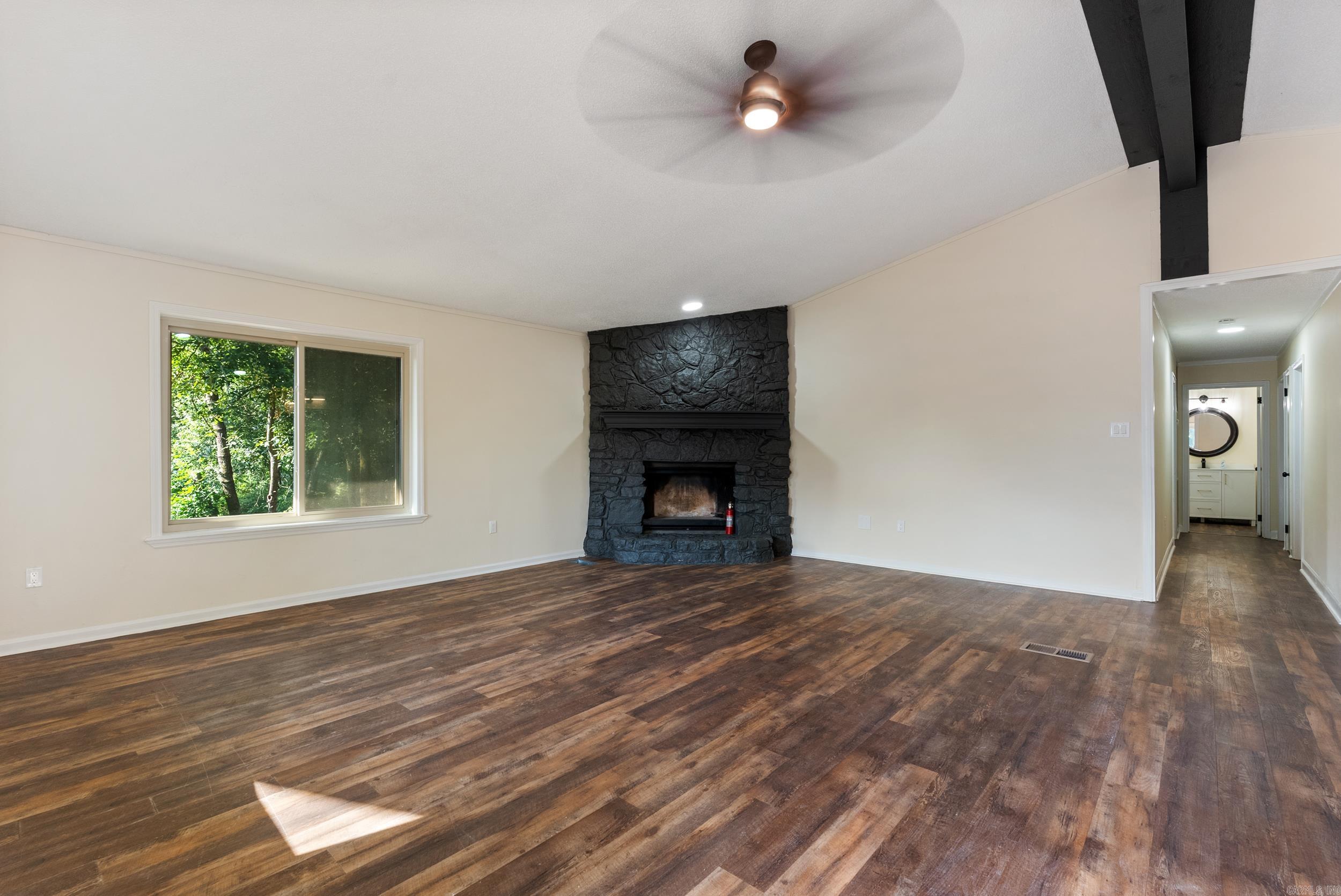 5 Random Oaks  Maumelle, AR