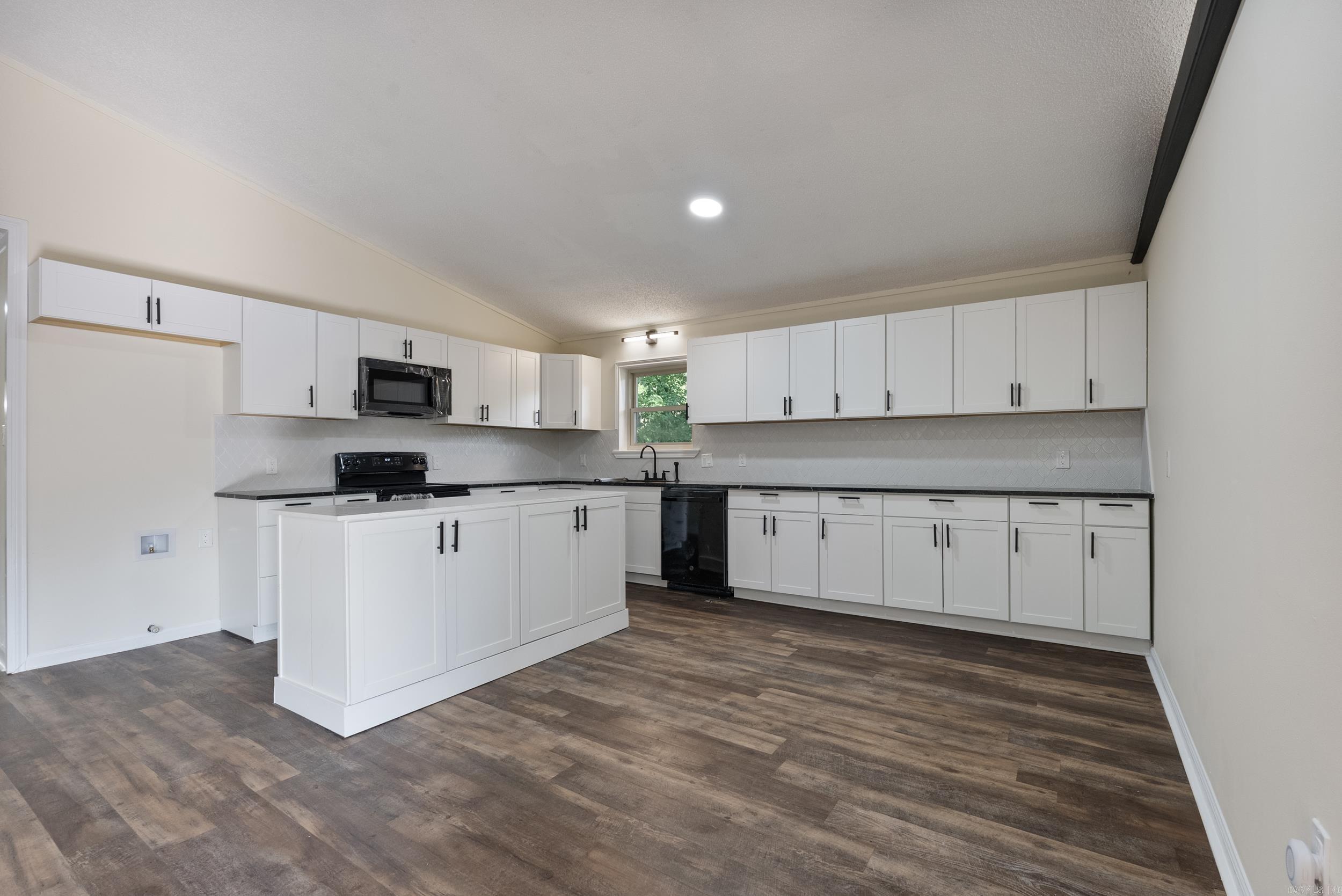 5 Random Oaks  Maumelle, AR