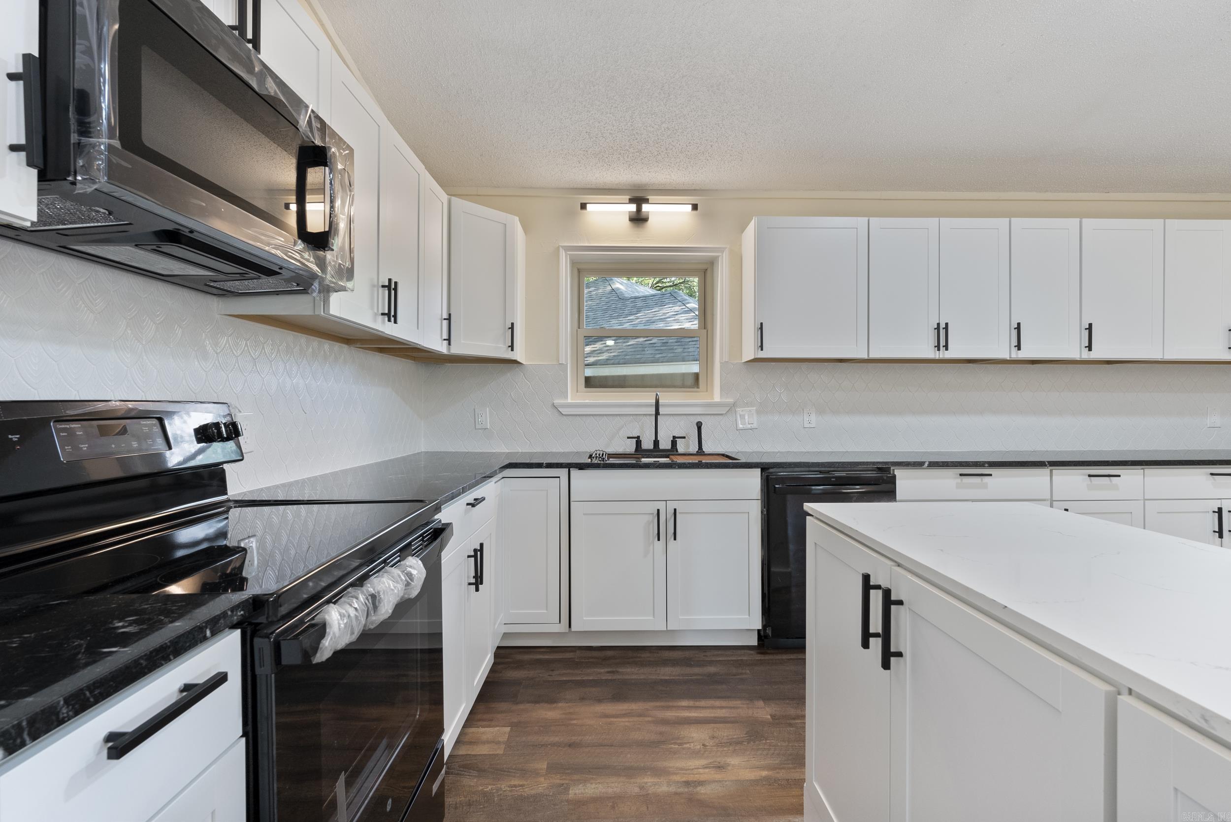 5 Random Oaks  Maumelle, AR