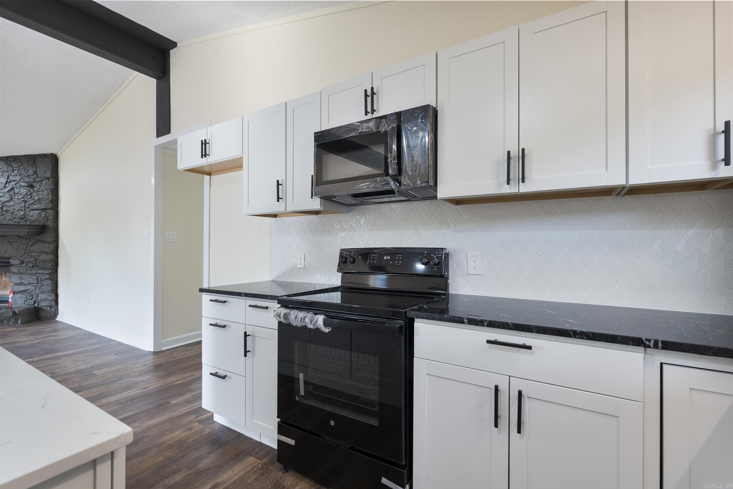 5 Random Oaks  Maumelle, AR