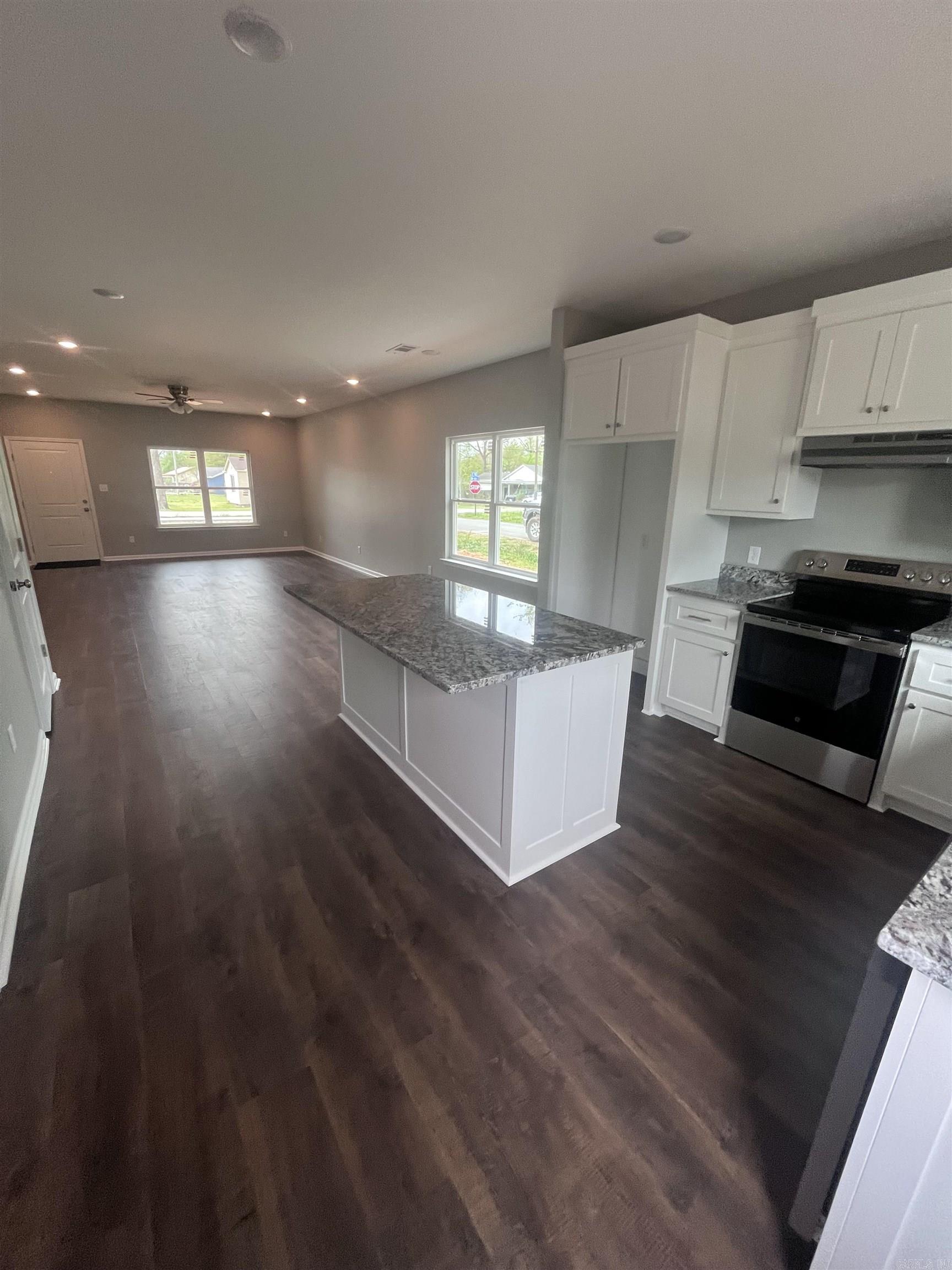 508 SW Fourth  Bryant, AR