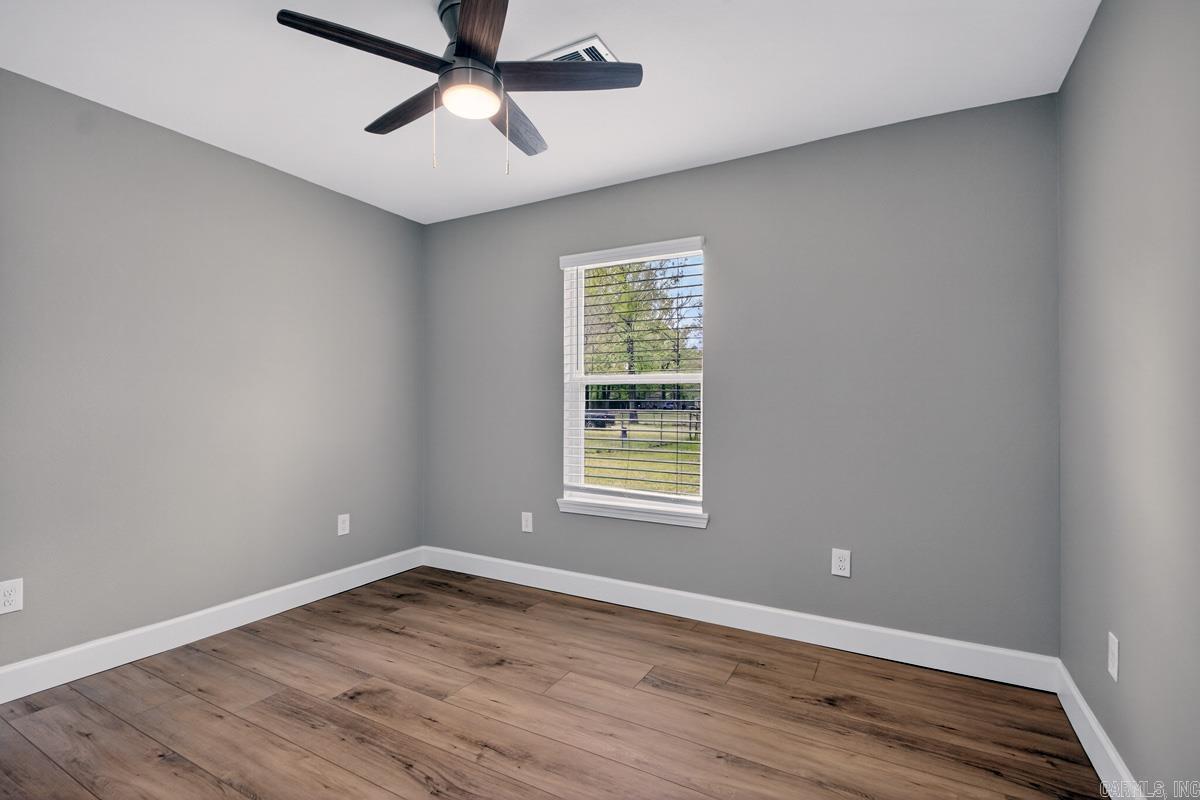 129 Shade Tree Ln  Jacksonville, AR