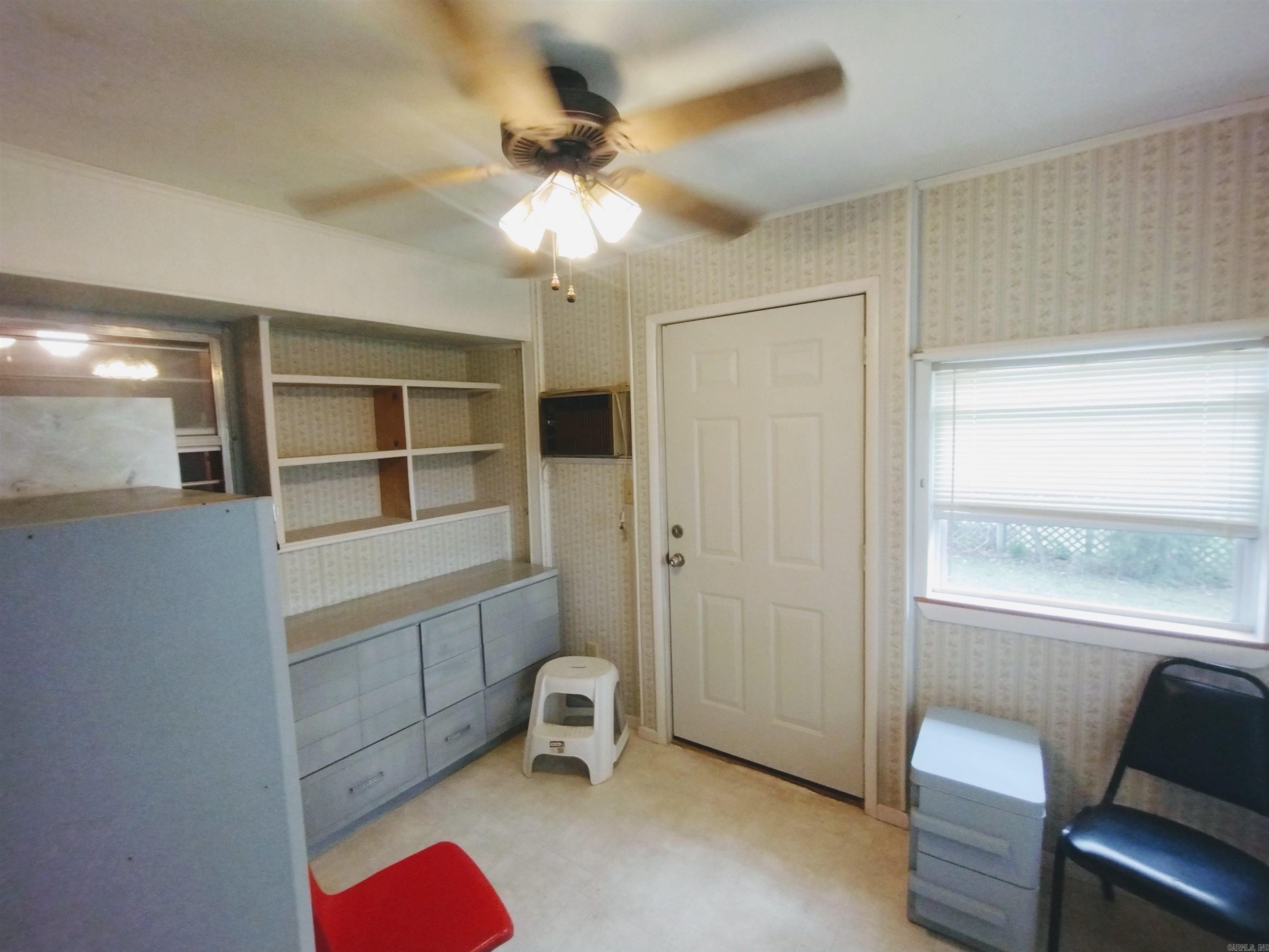 201 S Vine  Mountain View, AR