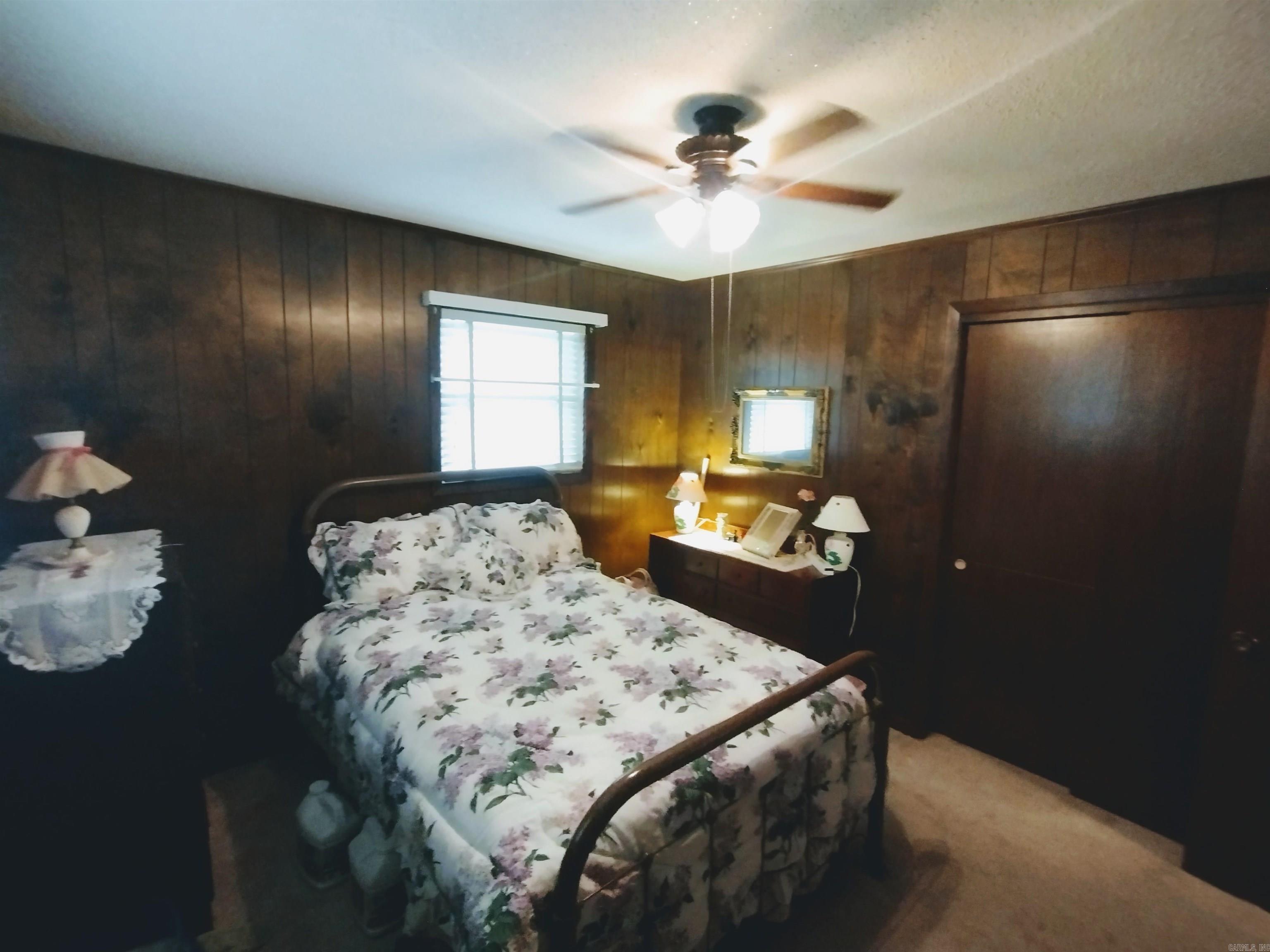 201 S Vine  Mountain View, AR