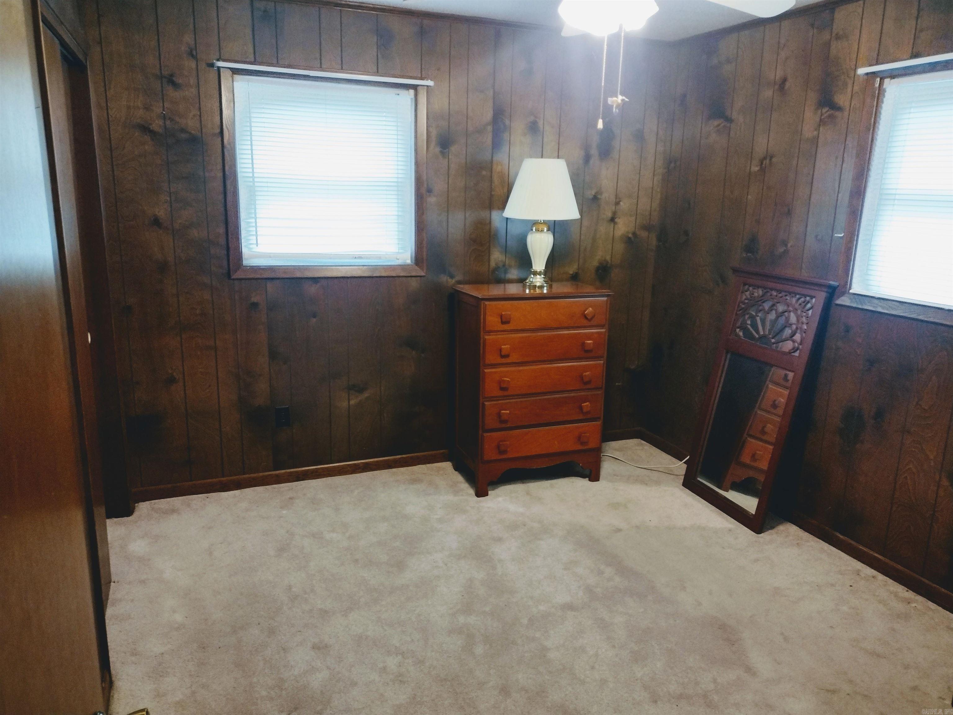 201 S Vine  Mountain View, AR