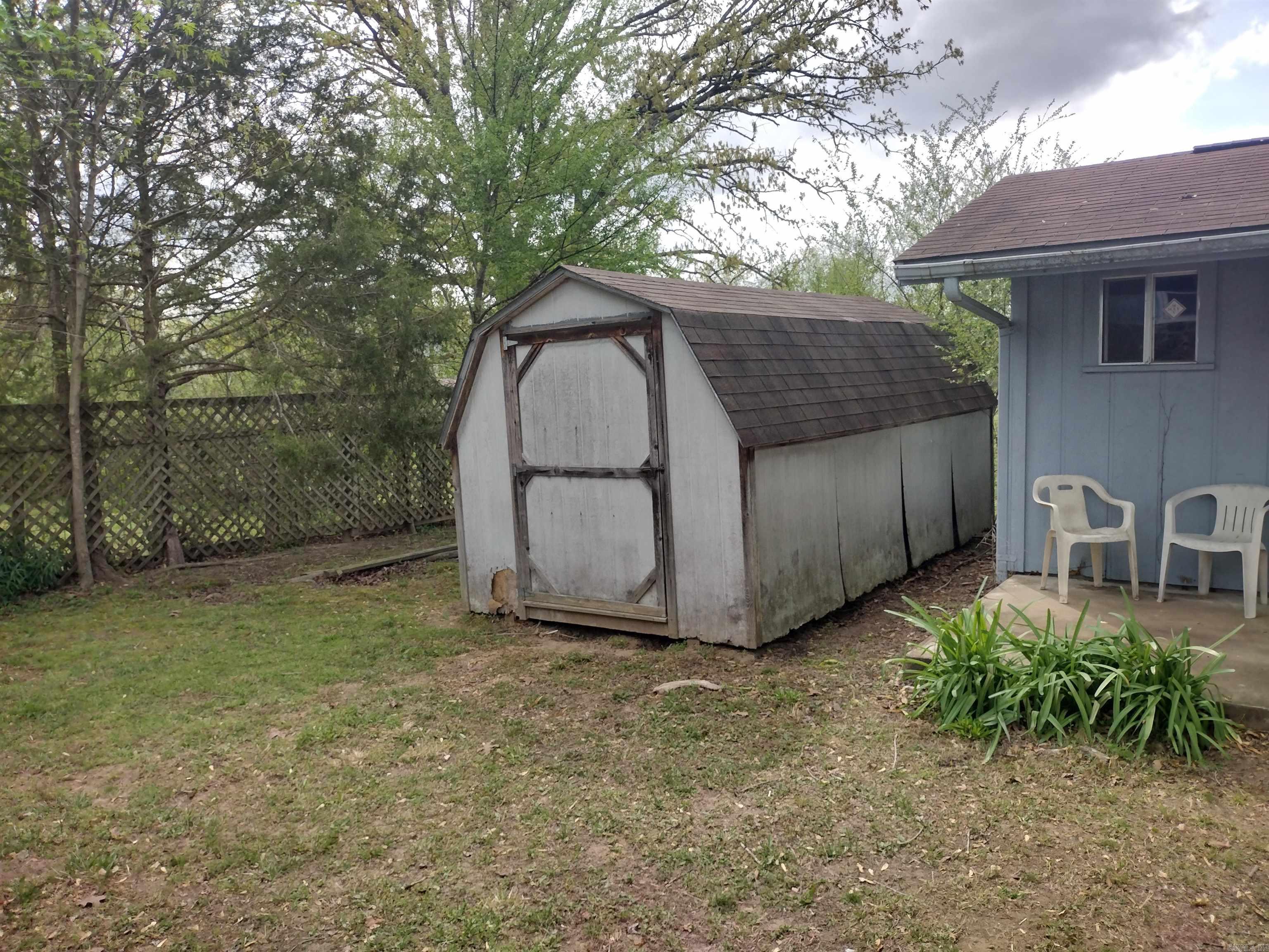 201 S Vine  Mountain View, AR