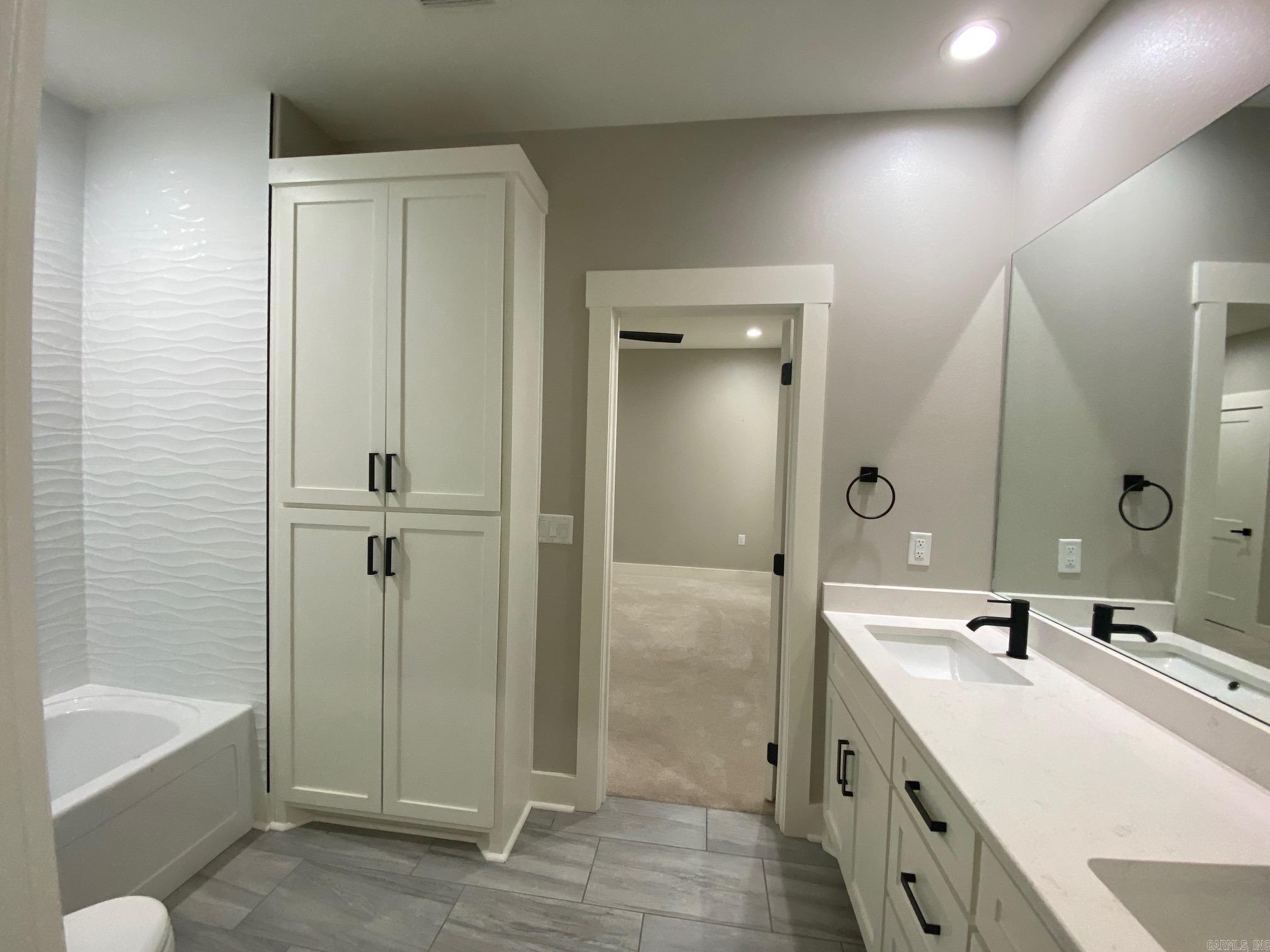 8616 Congo  Benton, AR