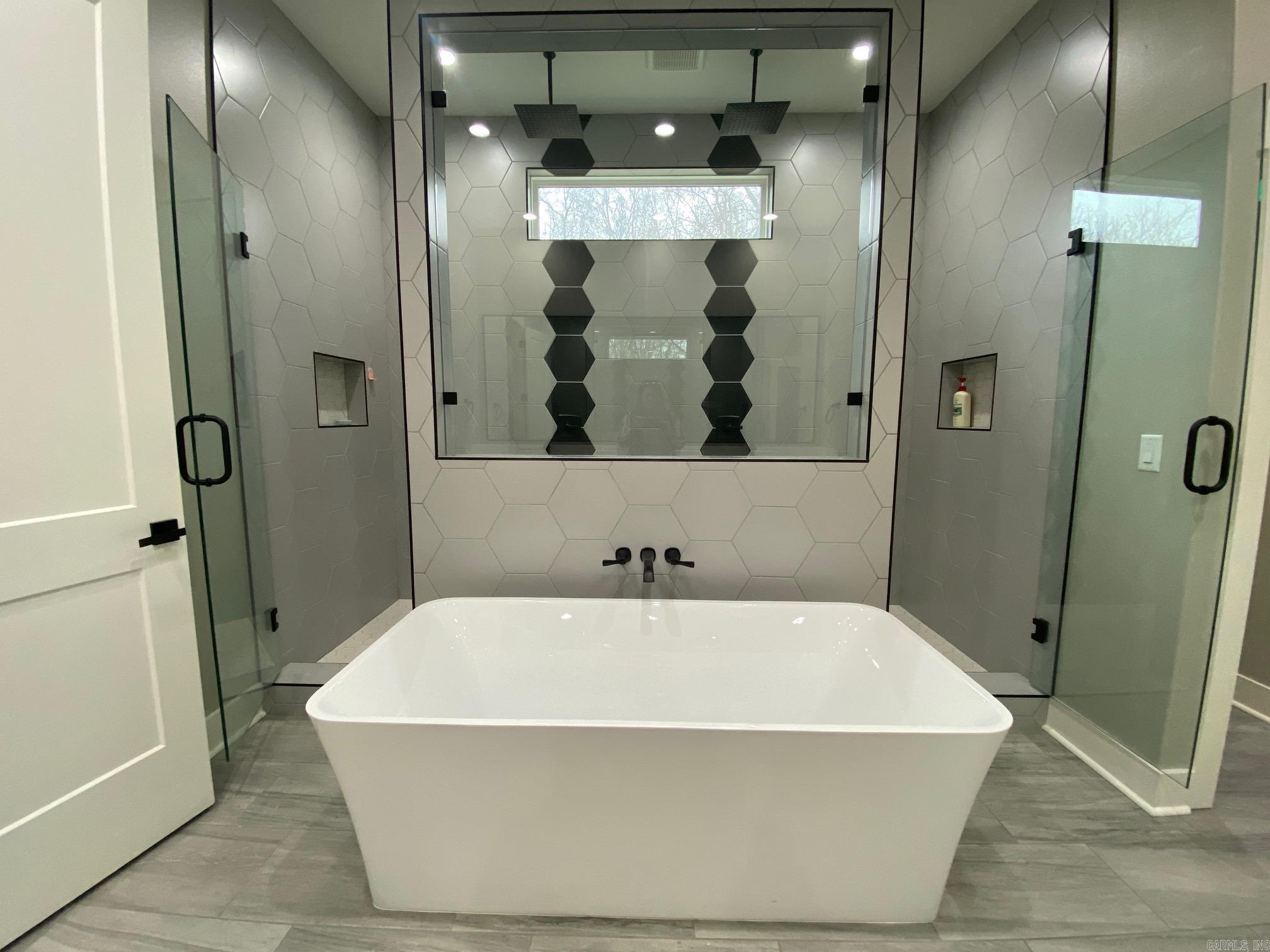 8616 Congo  Benton, AR