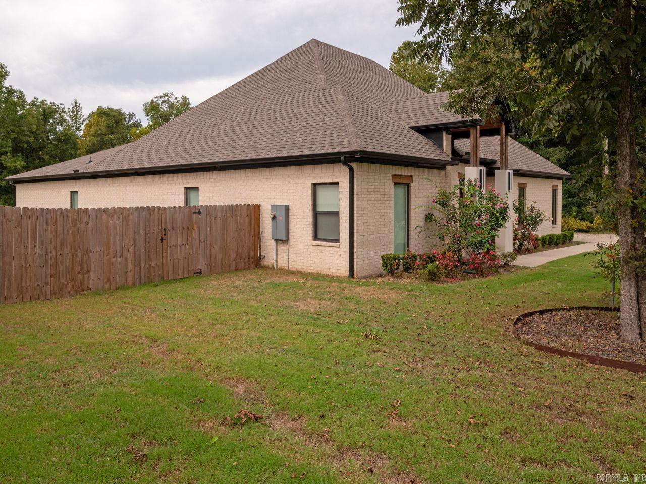 8616 Congo  Benton, AR