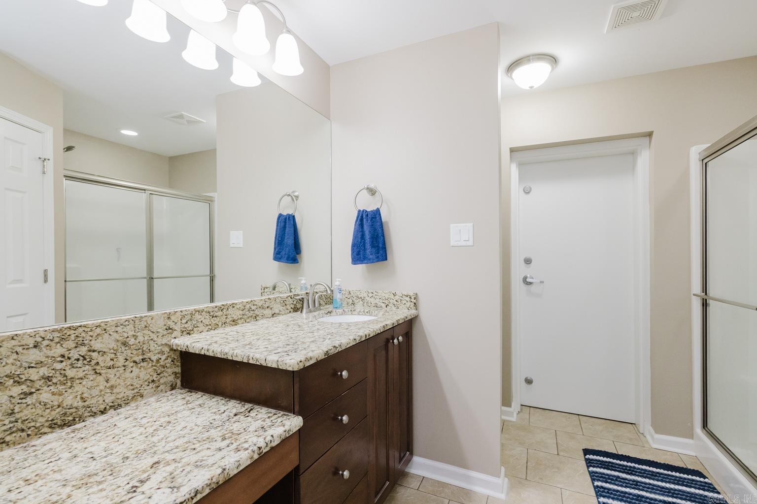 5861 Bauxite Cutoff Road Bauxite, AR 72011