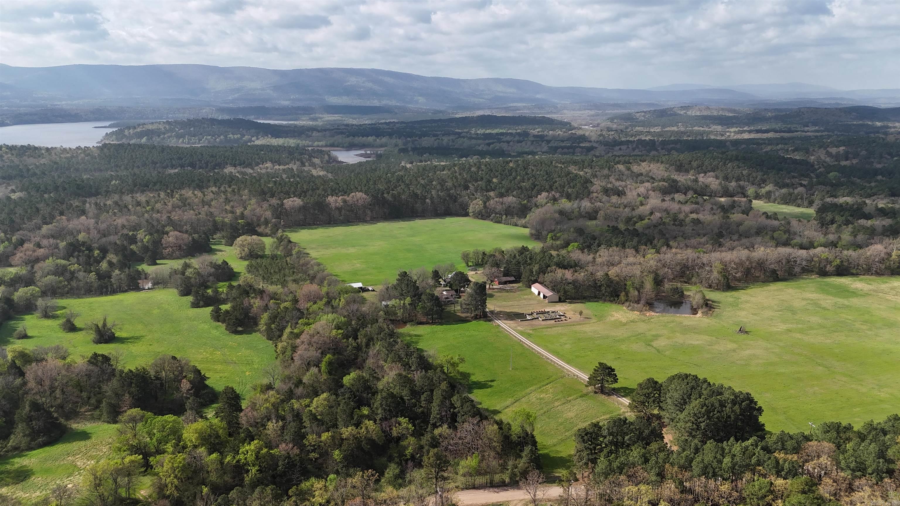 000 Hog Thief Valley  Magazine, AR