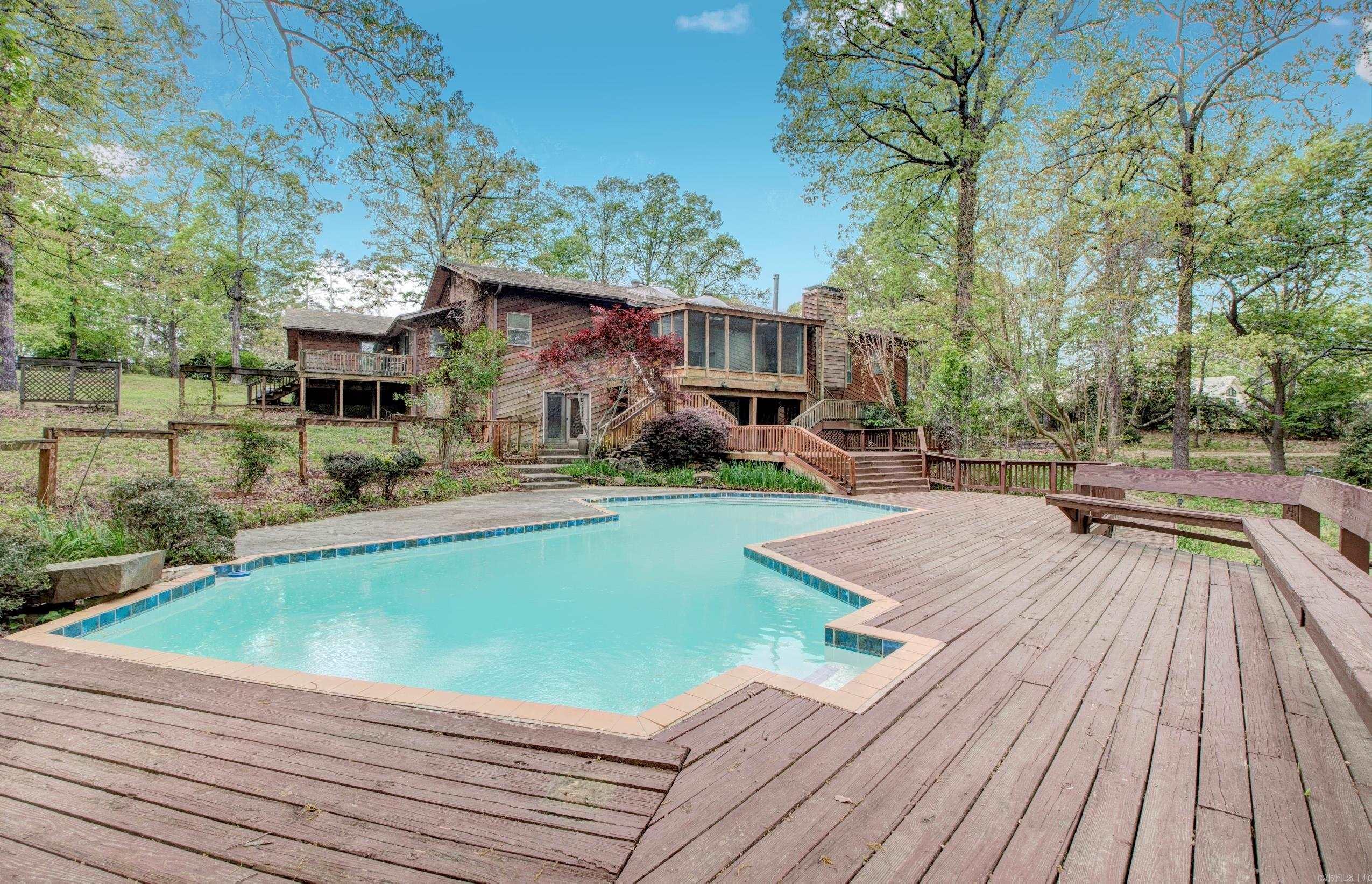 101 River Ridge  Little Rock, AR