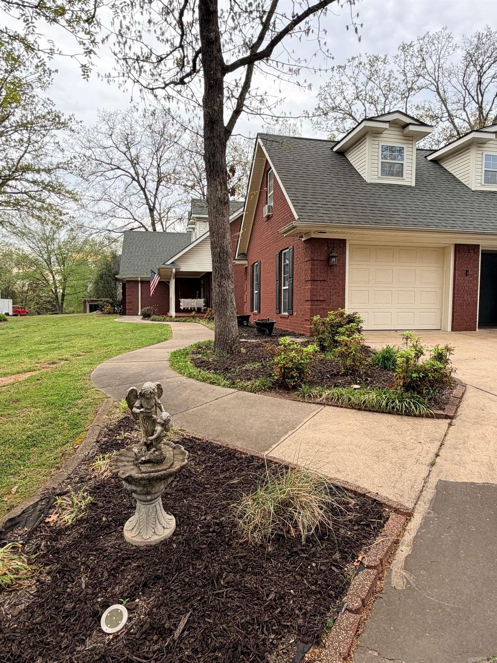 14 Jamie  Clarksville, AR