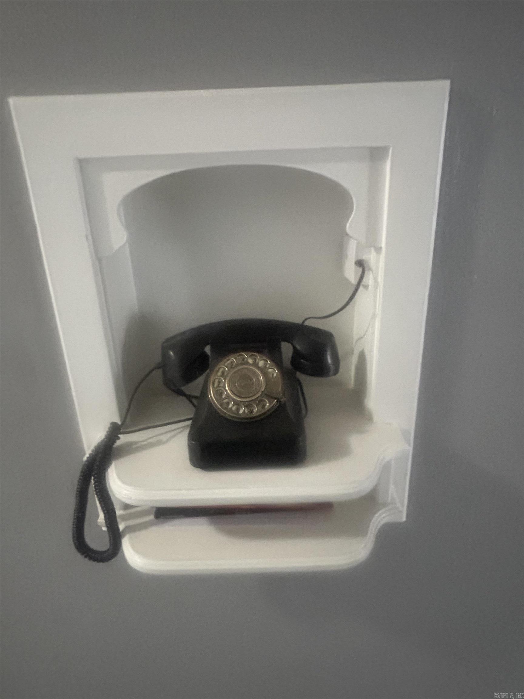 156 W James  Clinton, AR