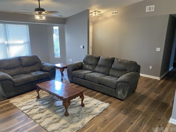 21917 E State Highway 22  Delaware, AR