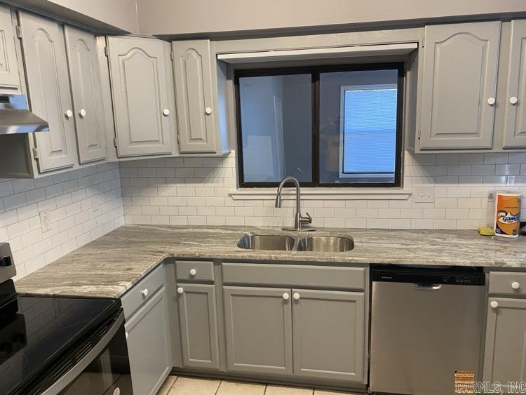 21917 E State Highway 22  Delaware, AR