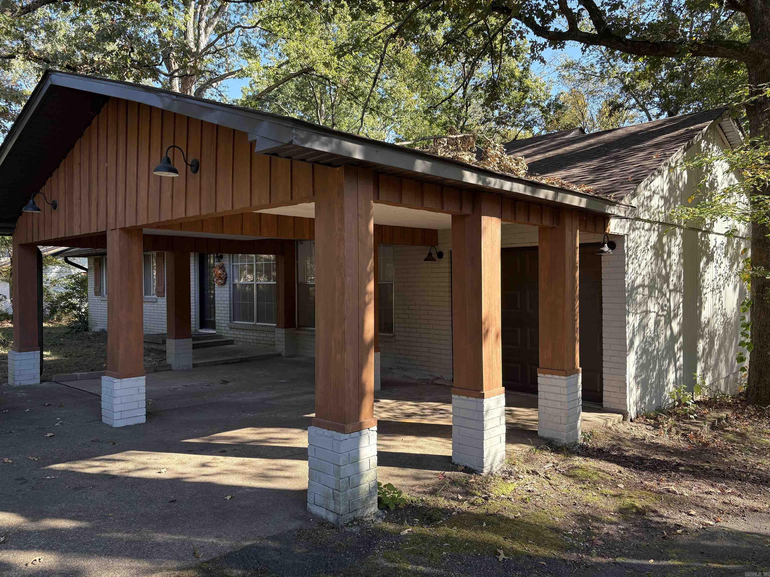 2589 Lakeside  Benton, AR