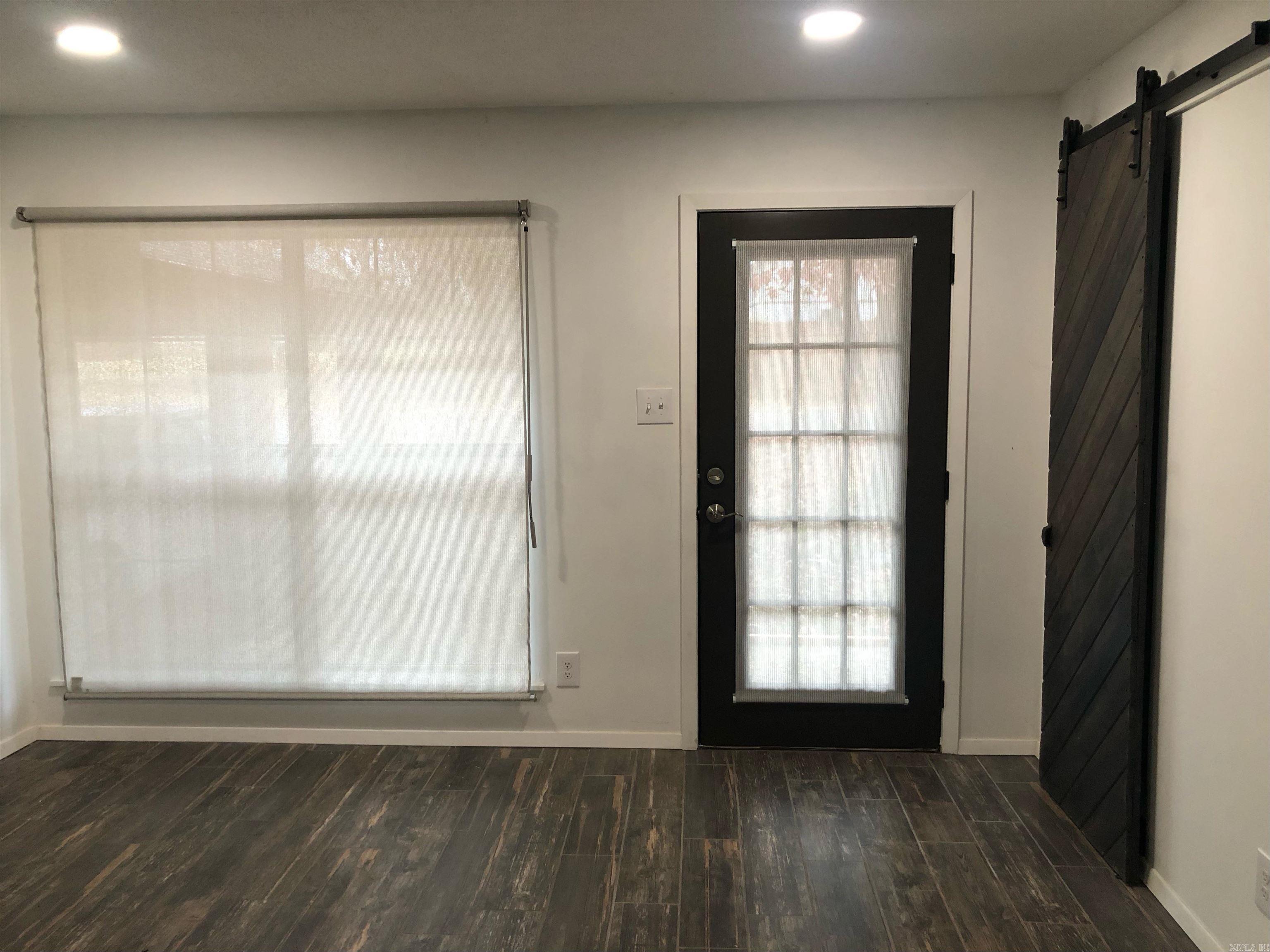 2589 Lakeside  Benton, AR