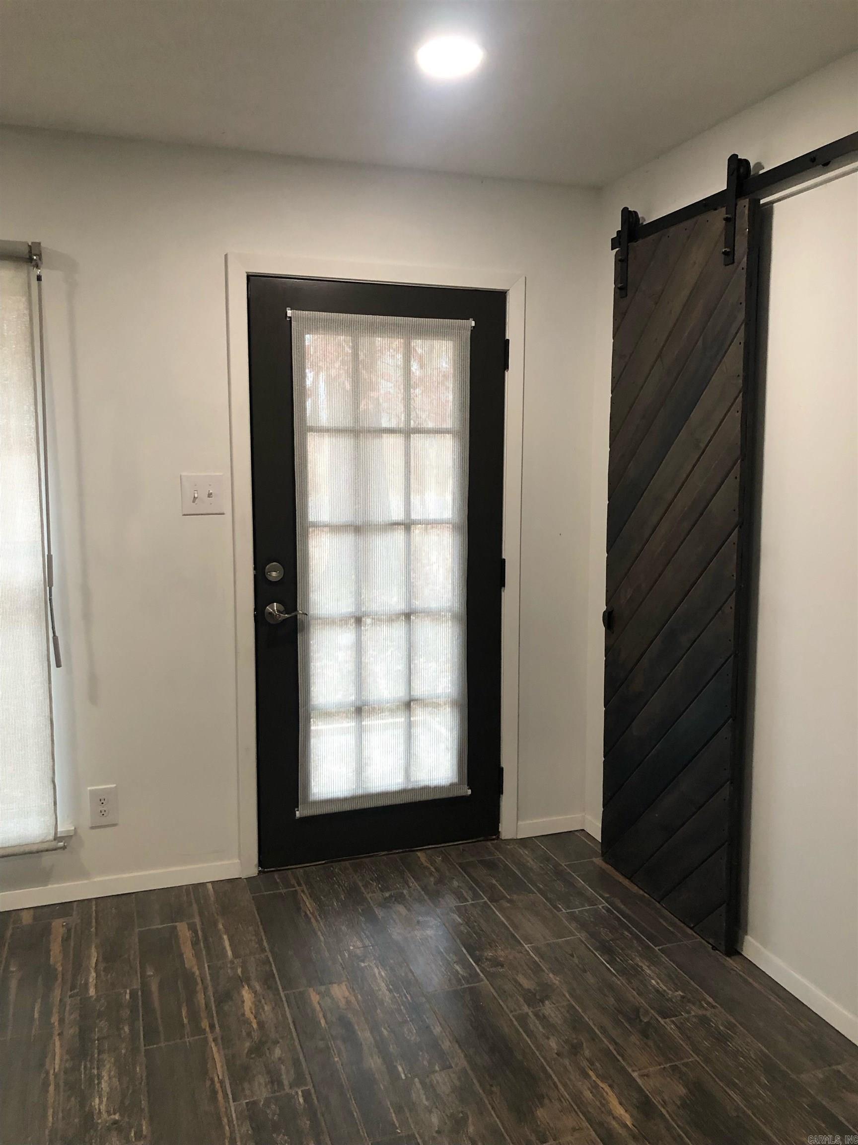 2589 Lakeside  Benton, AR