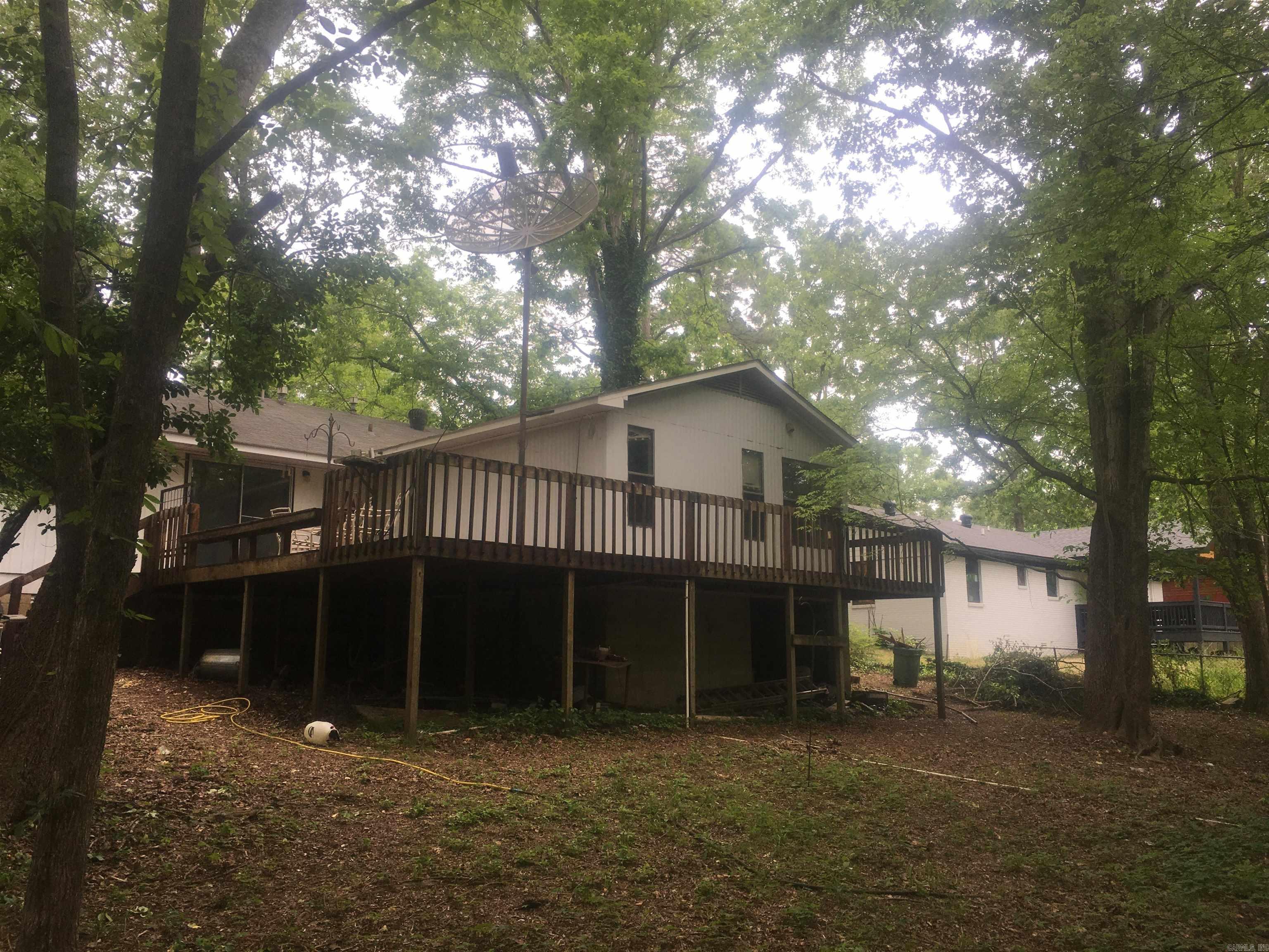 2589 Lakeside  Benton, AR