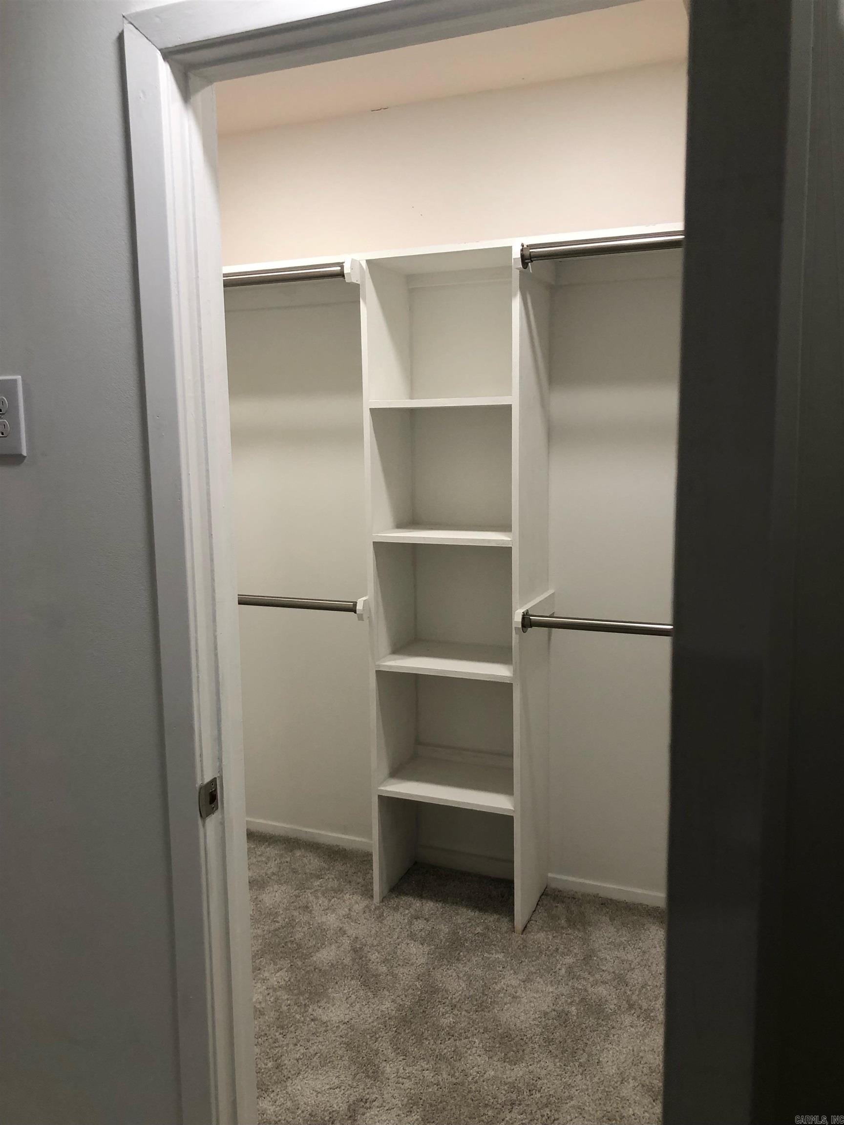 2589 Lakeside  Benton, AR