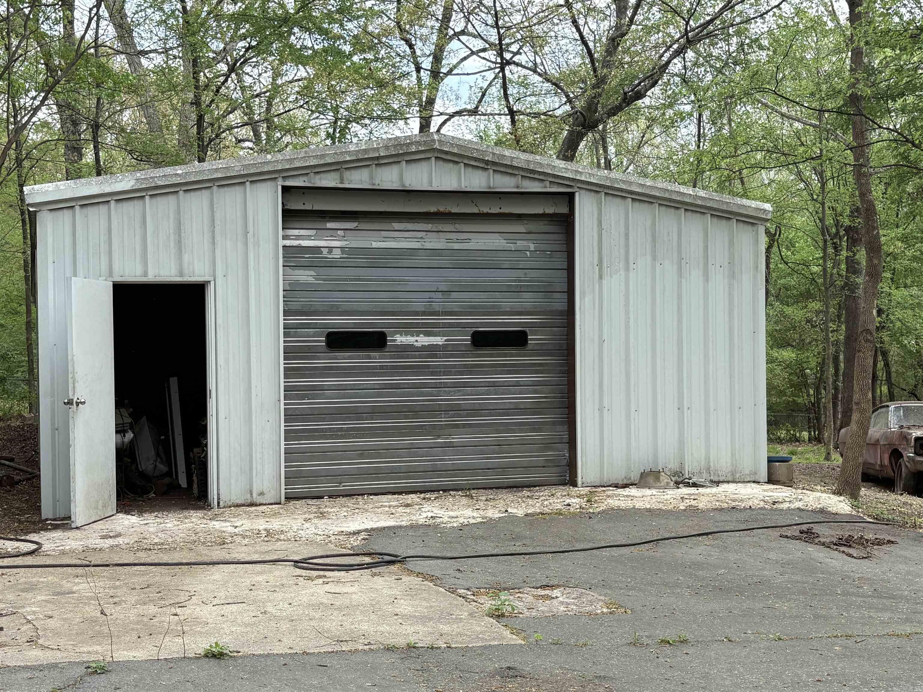 2589 Lakeside  Benton, AR