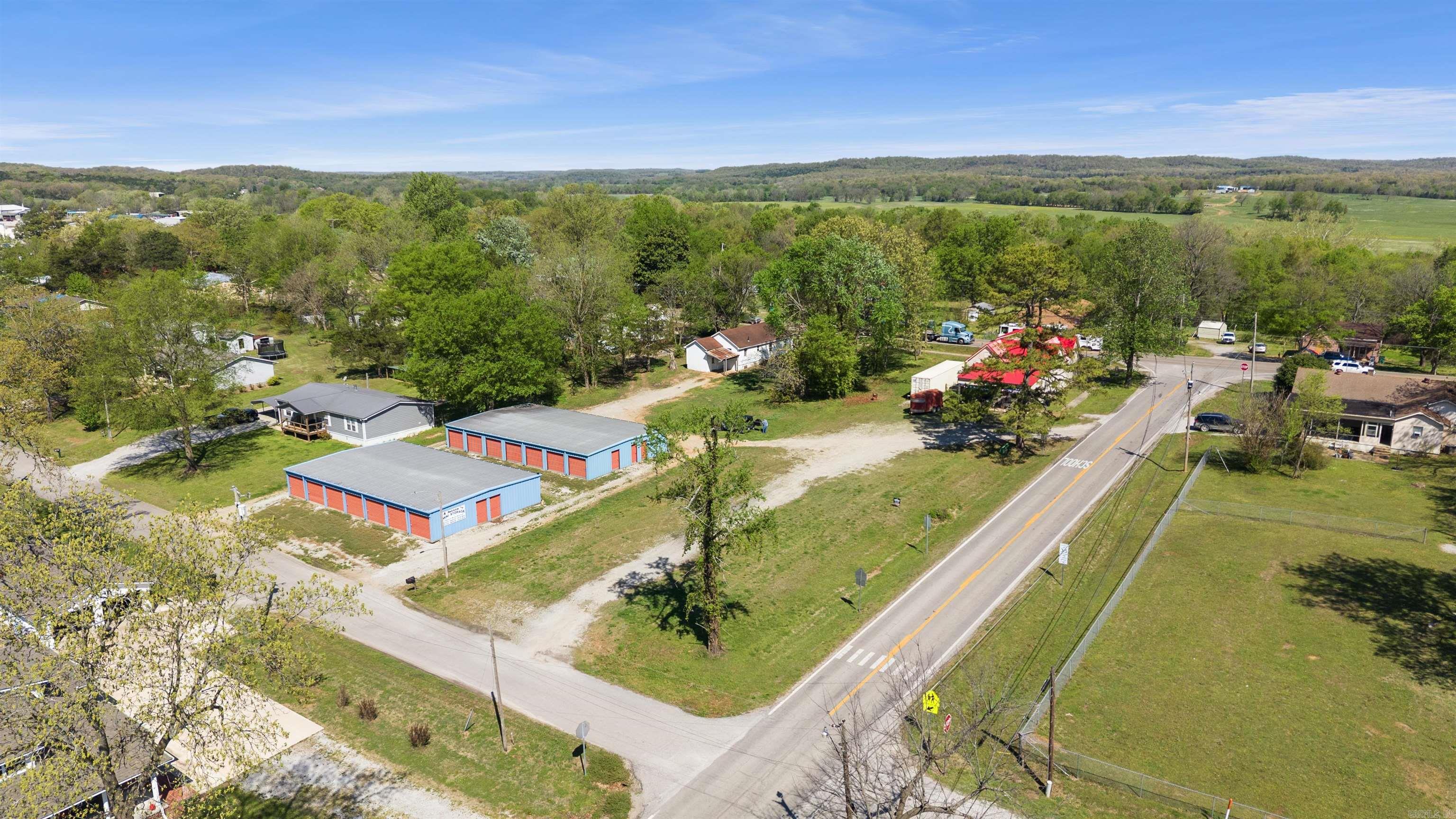 902 W 3rd  Imboden, AR