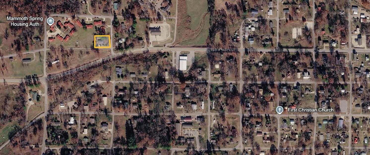 1225 Old Main  Mammoth Spring, AR