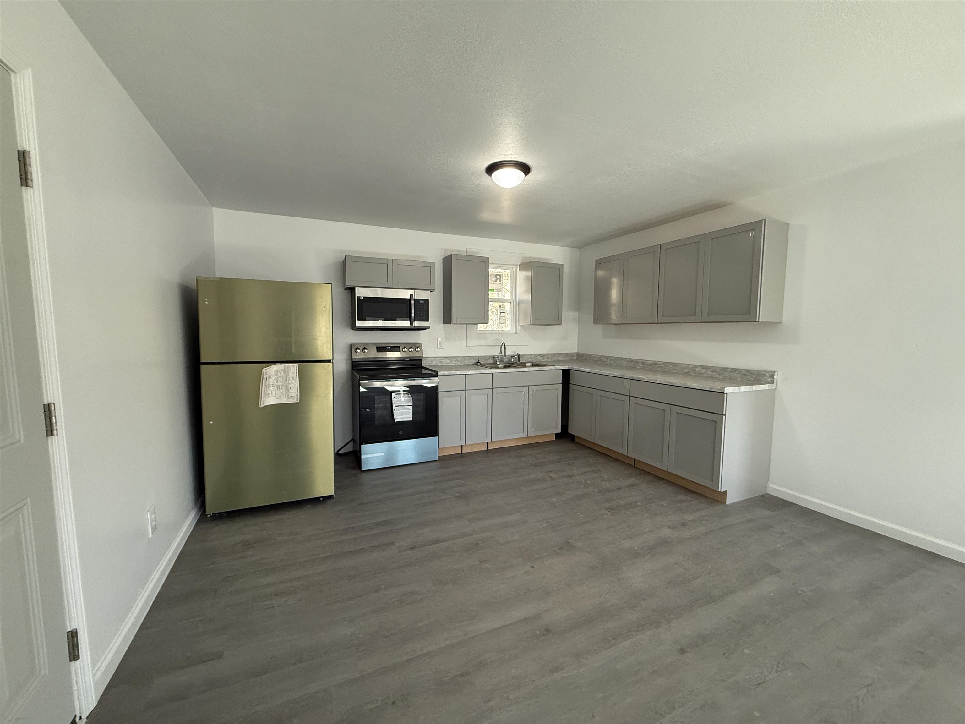 1225 Old Main  Mammoth Spring, AR